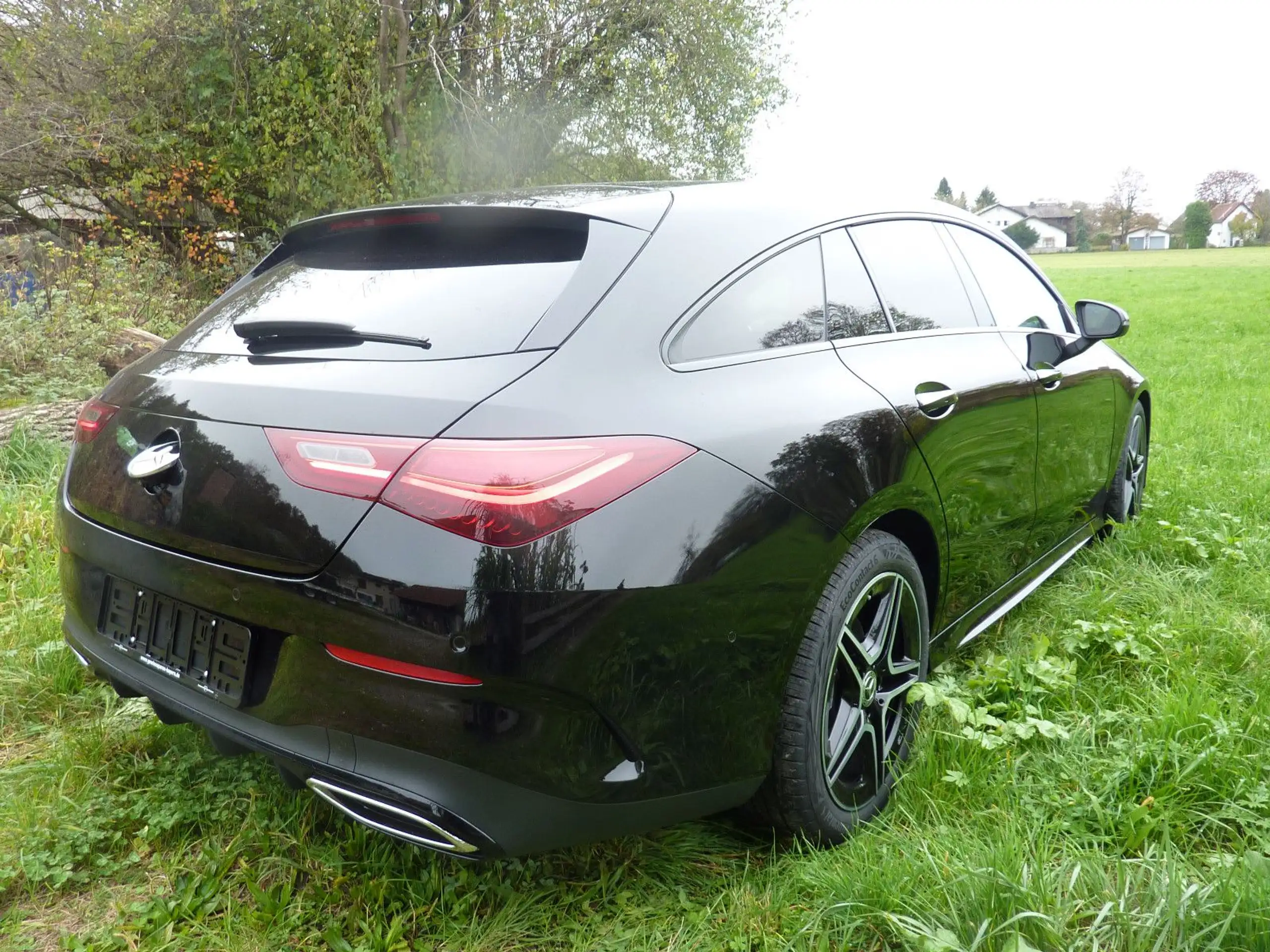 Mercedes-Benz - CLA 200