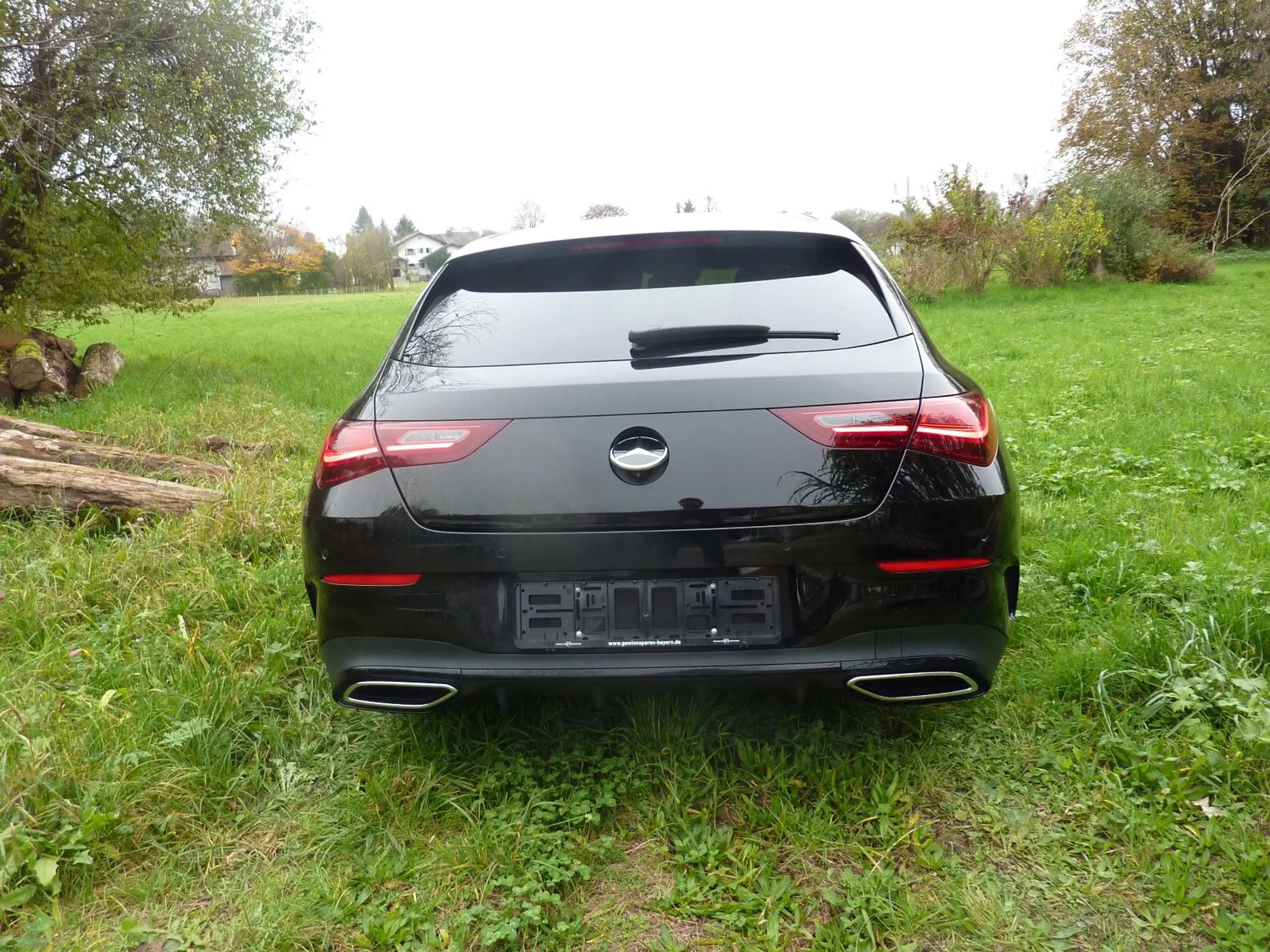 Mercedes-Benz - CLA 200