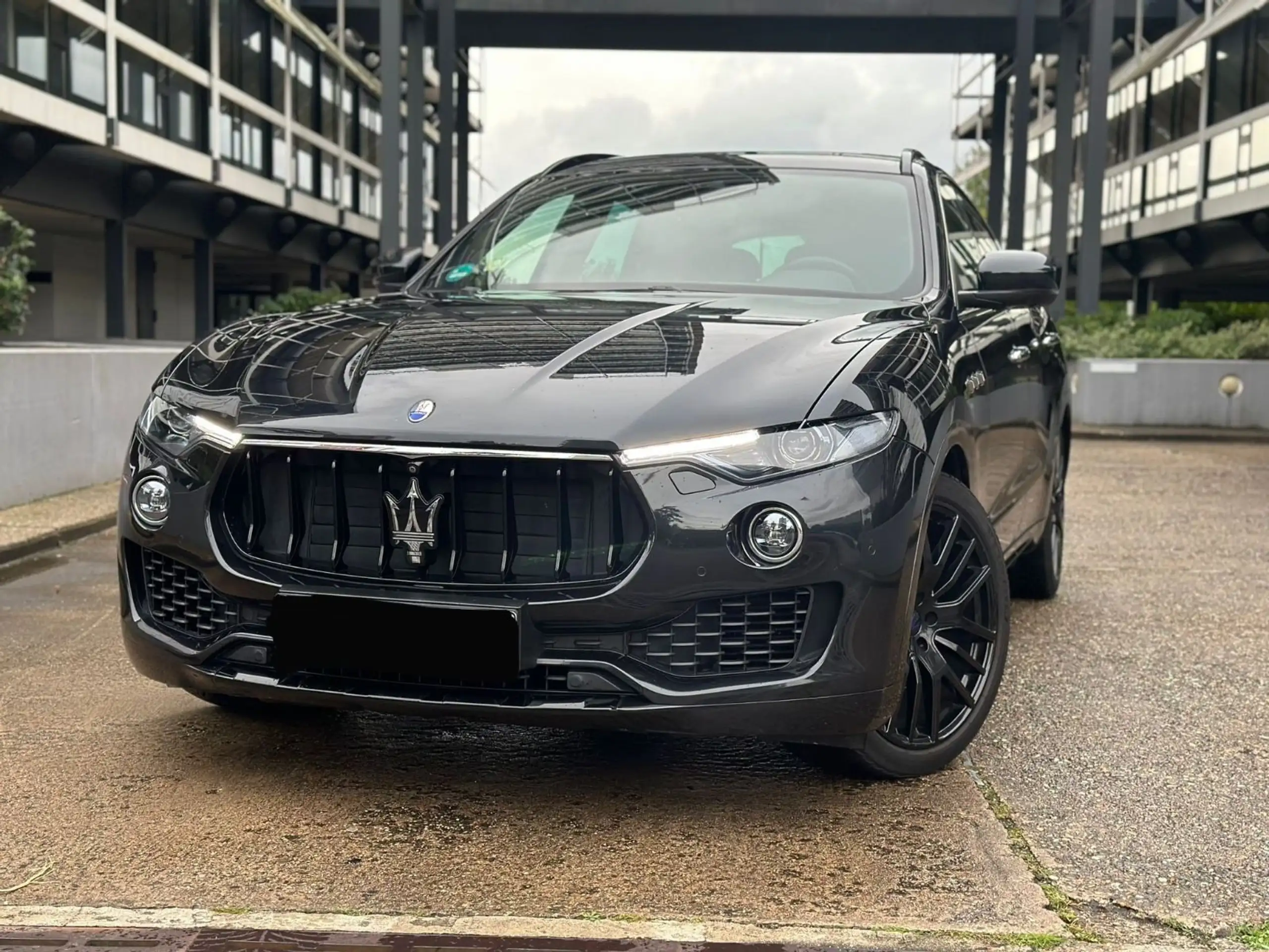 Maserati - Levante