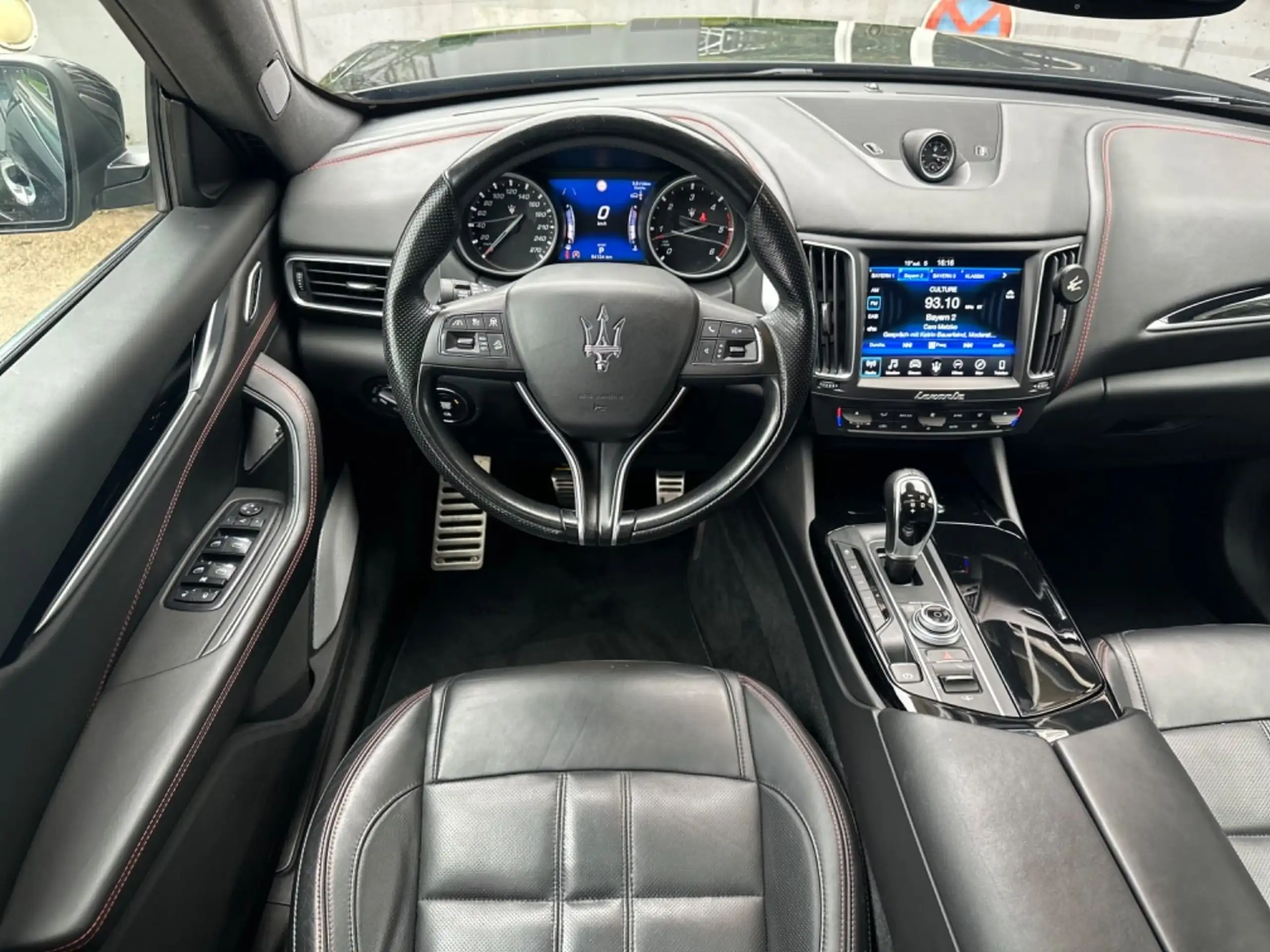 Maserati - Levante