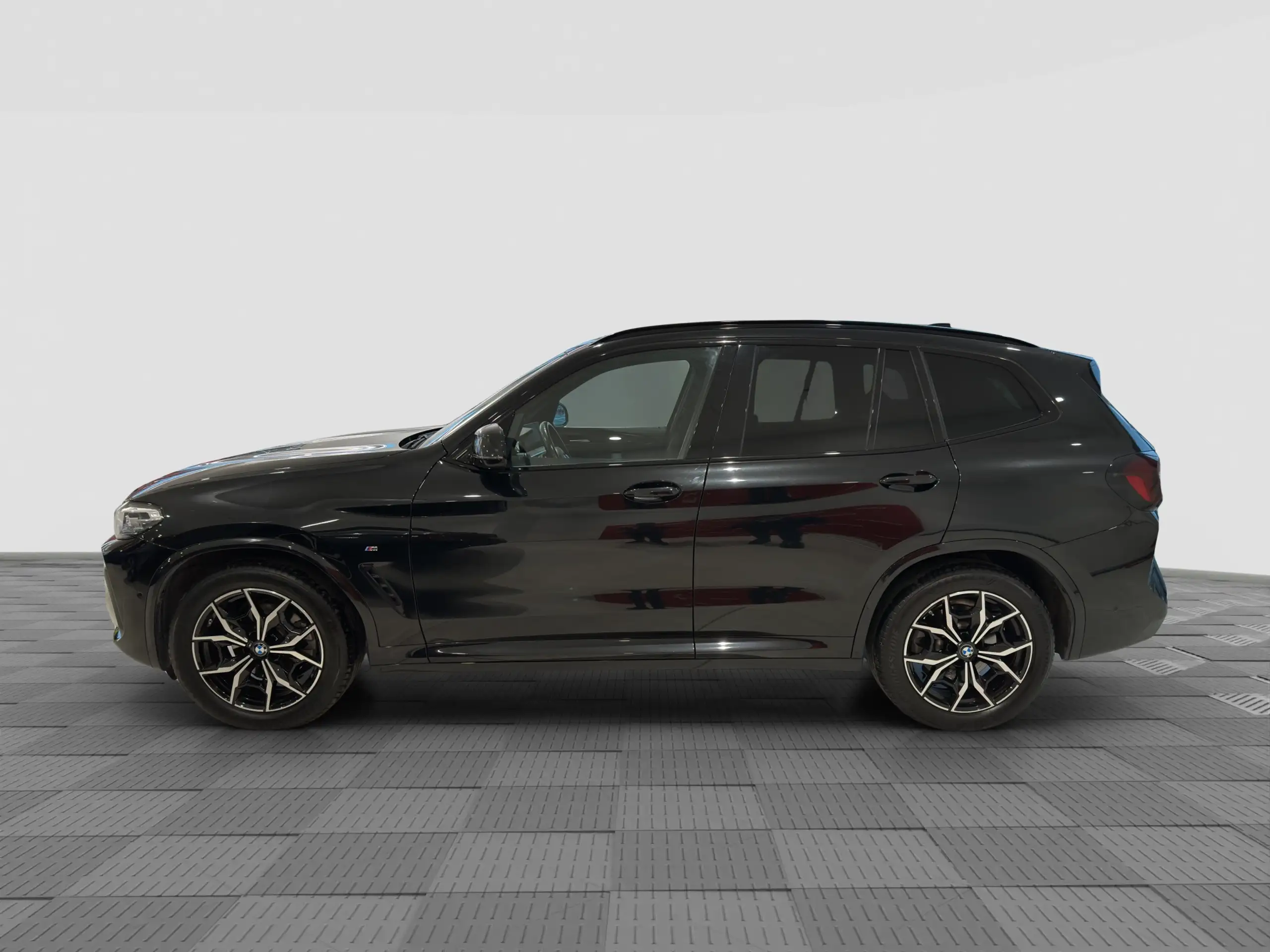 BMW - X3