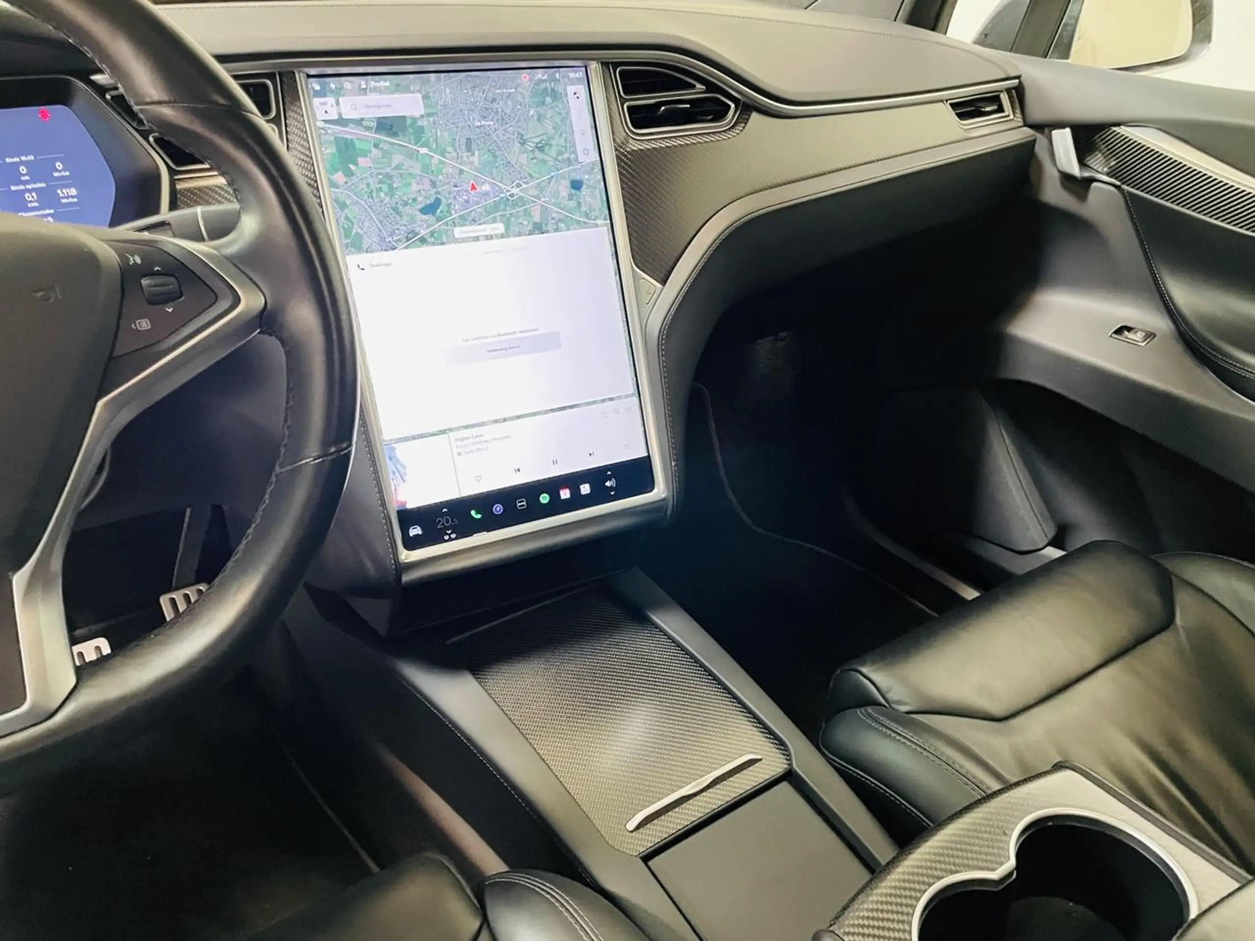 Tesla - Model X