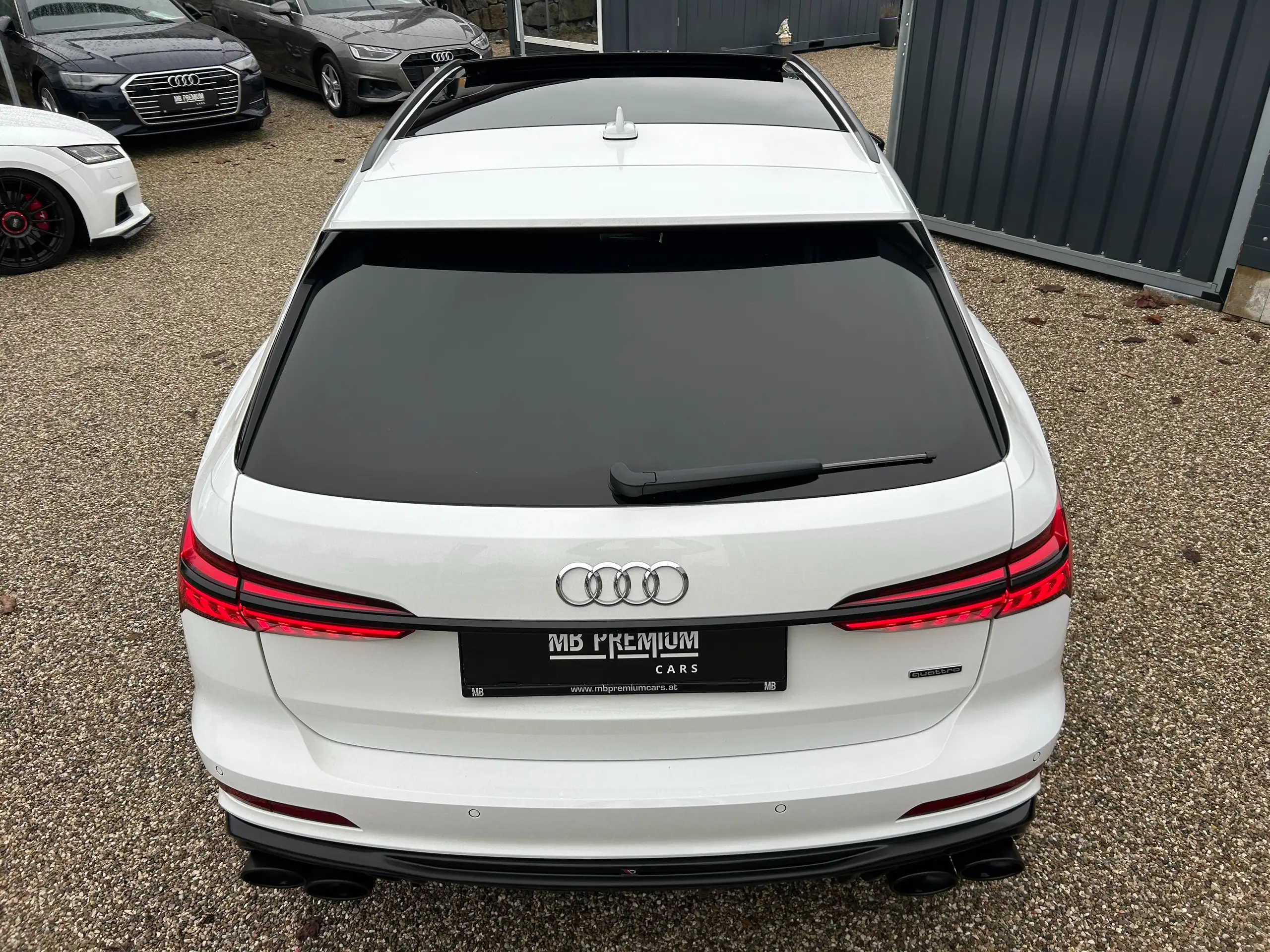 Audi - A6