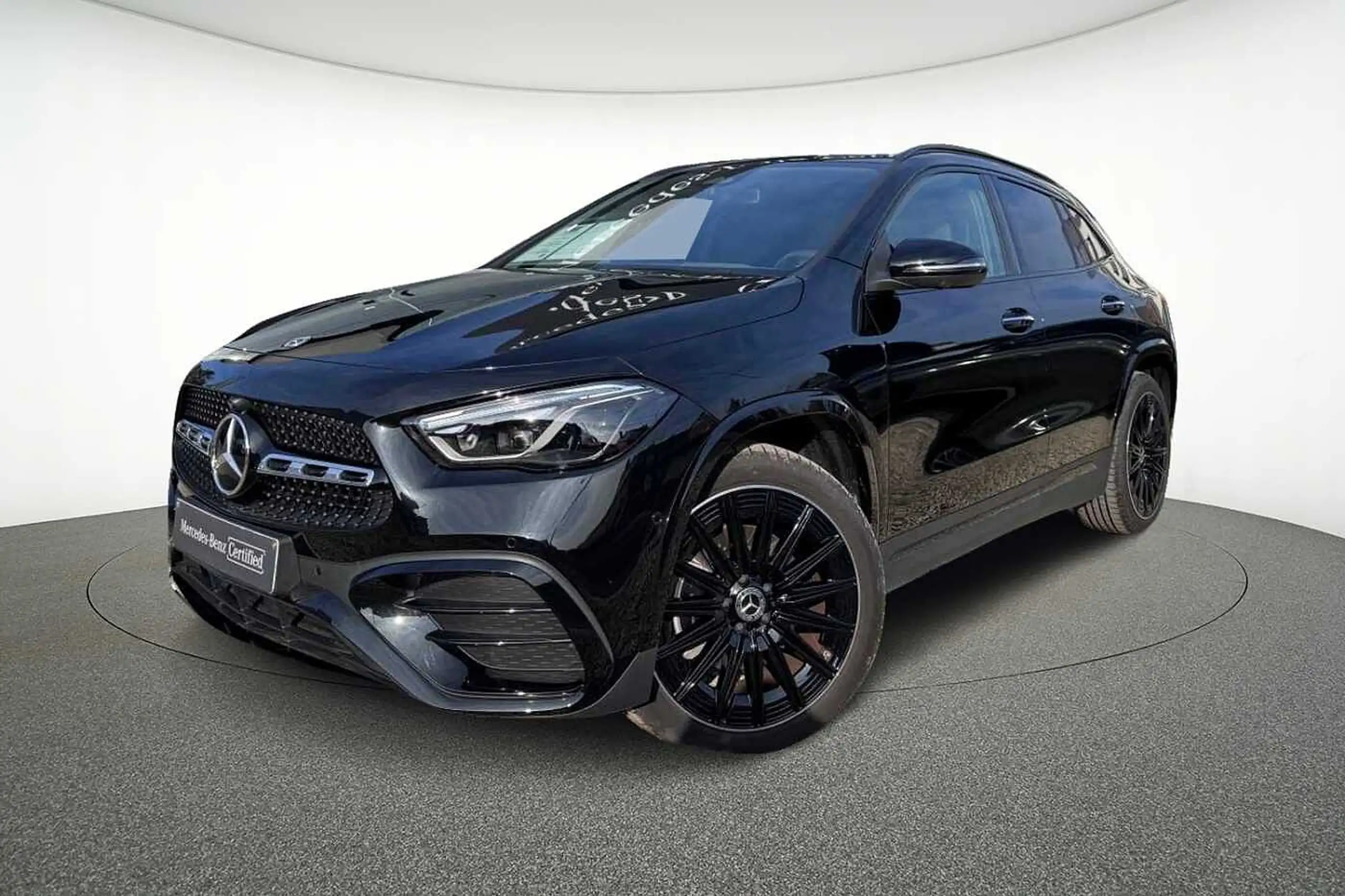 Mercedes-Benz GLA 250 2023