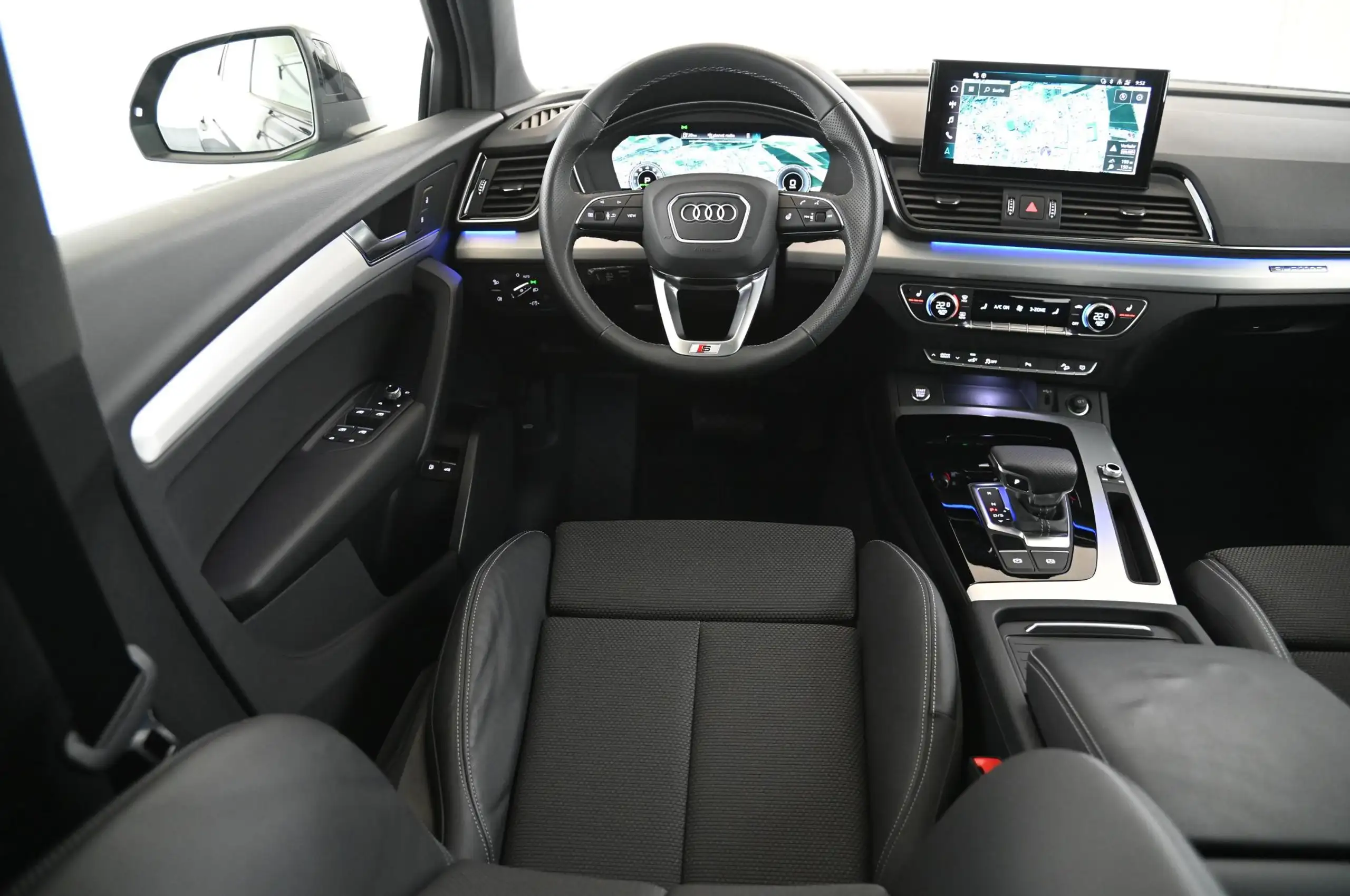 Audi - Q5