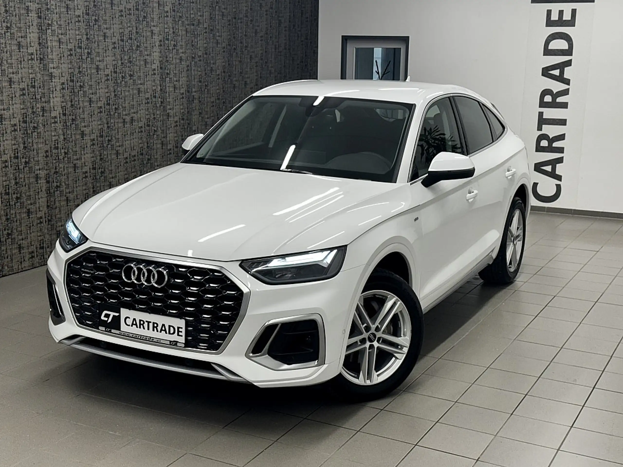 Audi - Q5