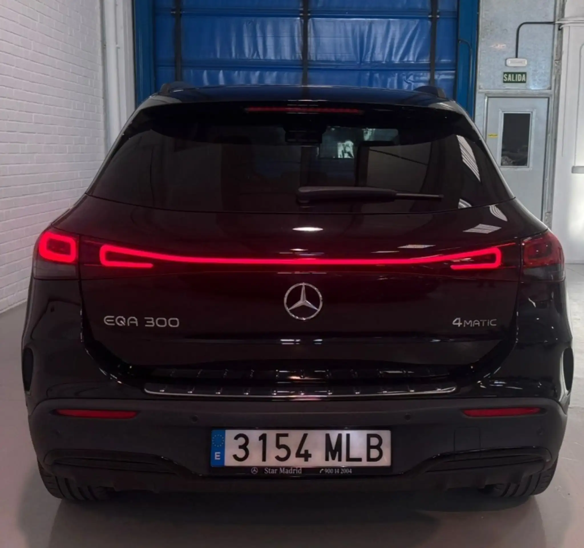 Mercedes-Benz - EQA