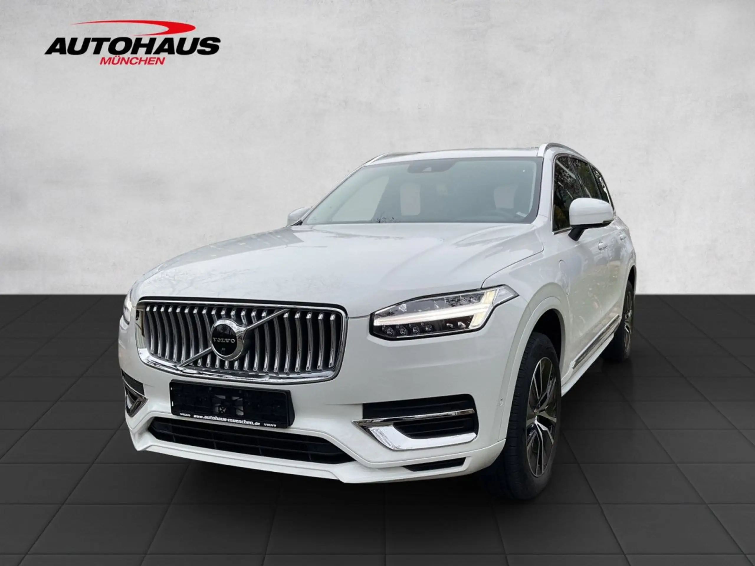 Volvo - XC90