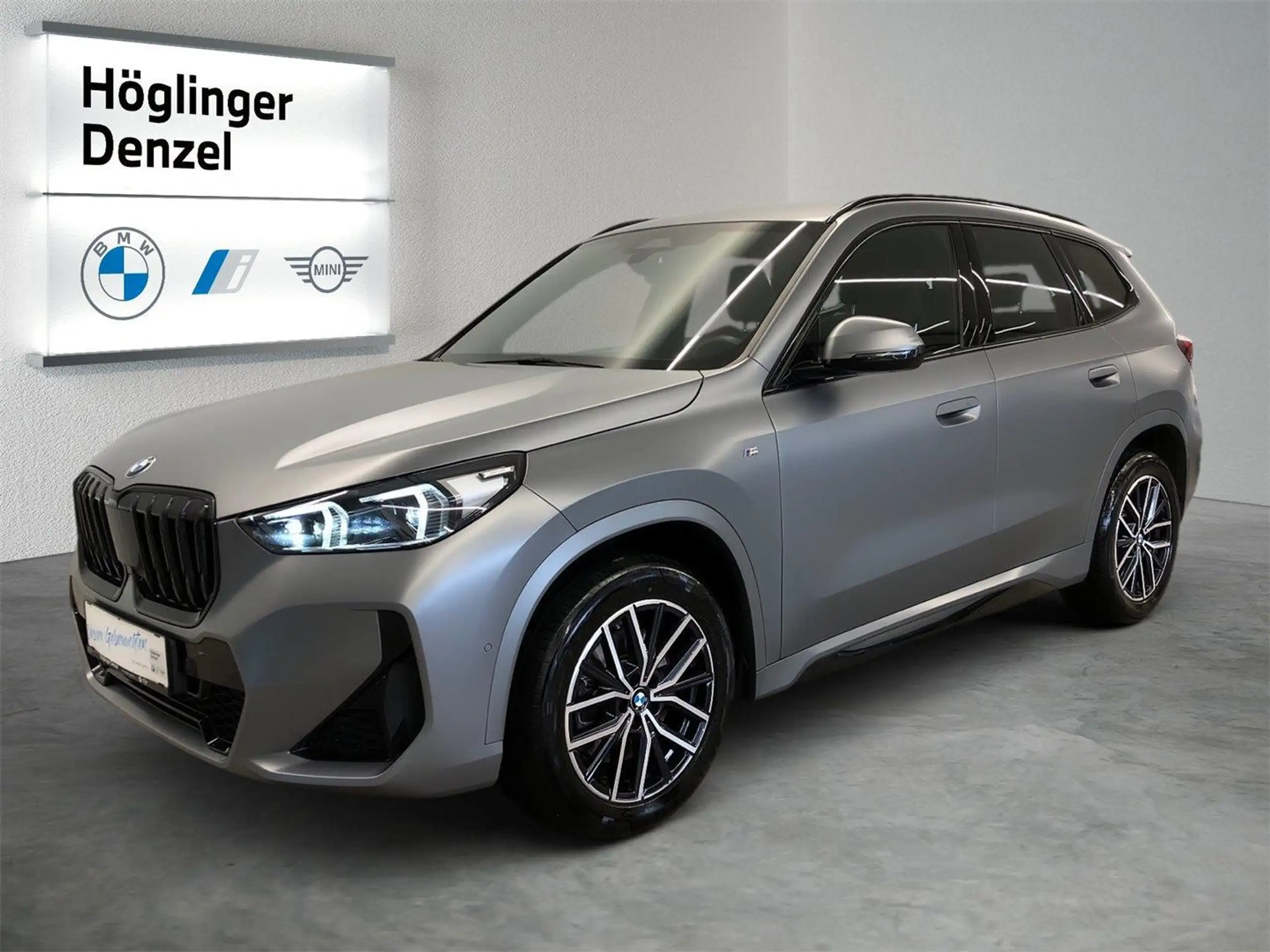 BMW - X1