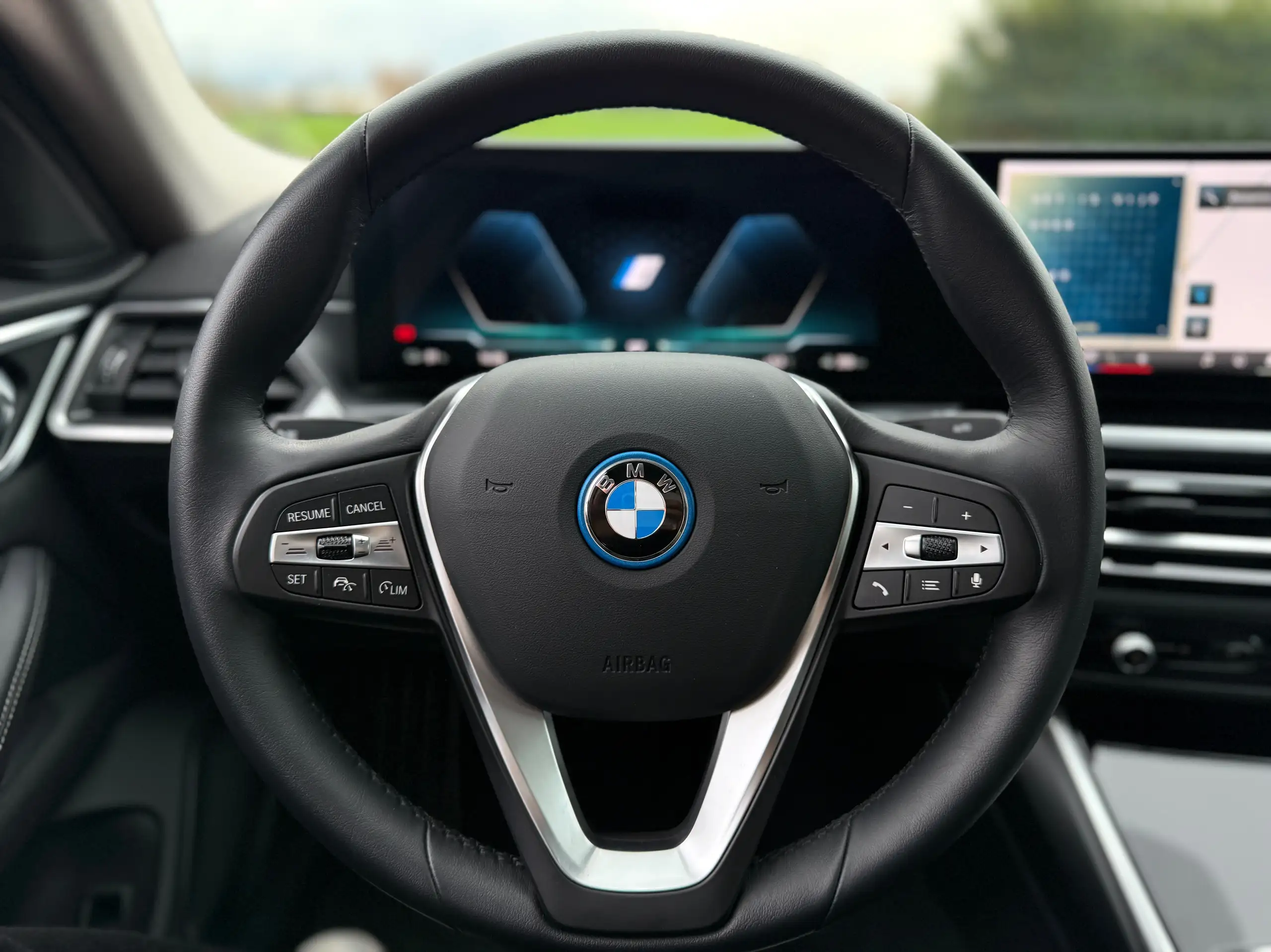 BMW - i4