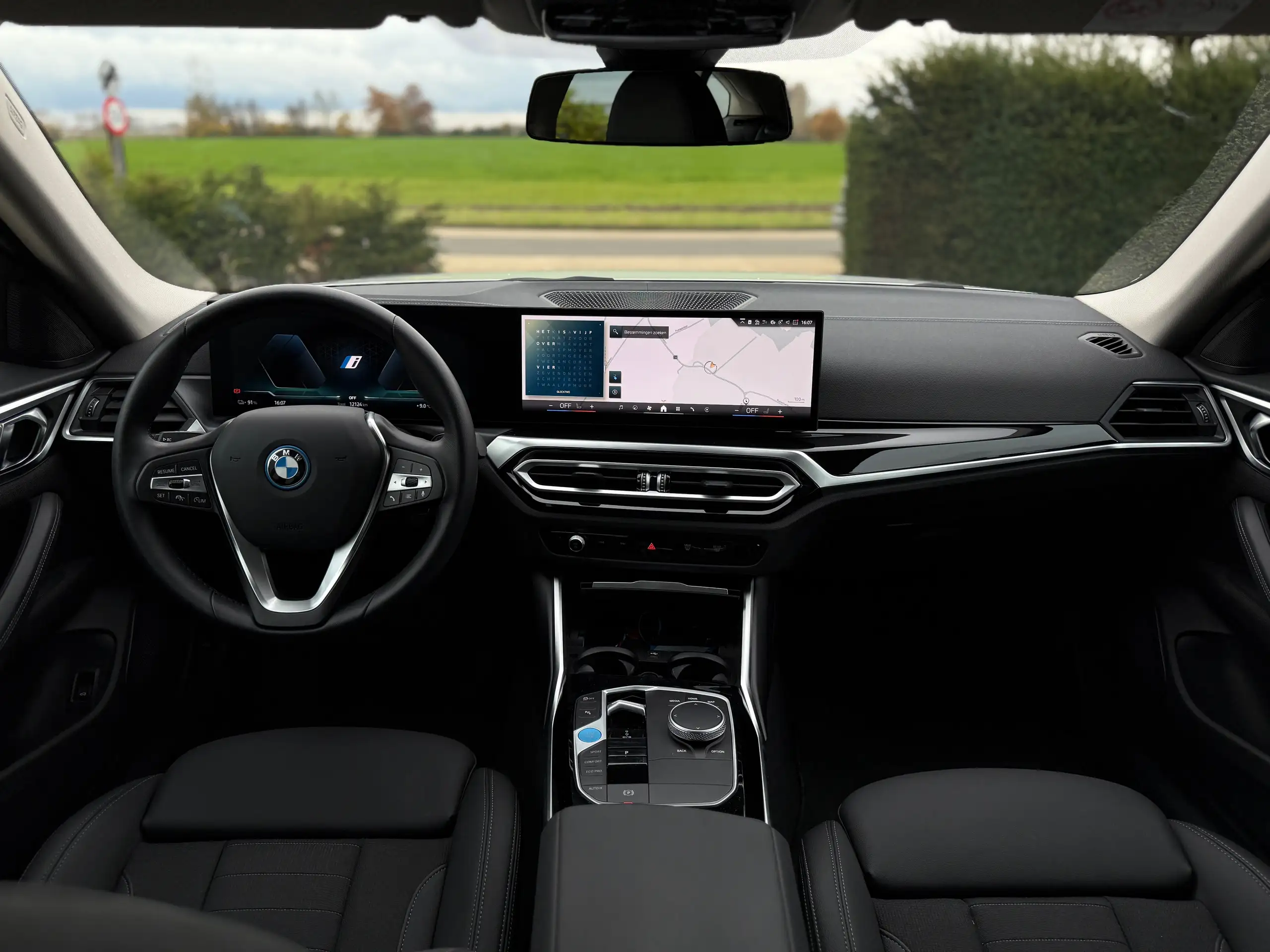 BMW - i4