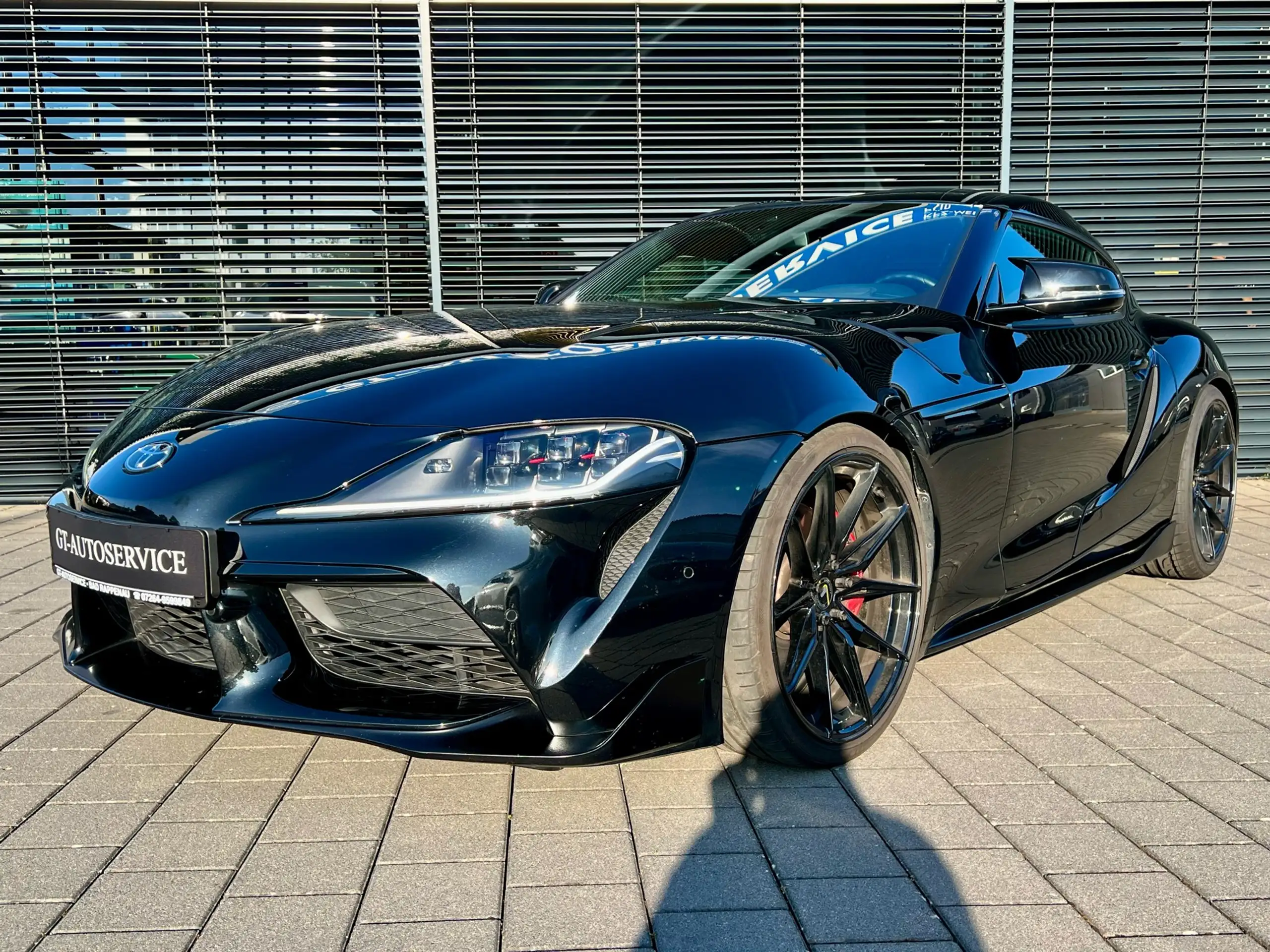 Toyota - Supra