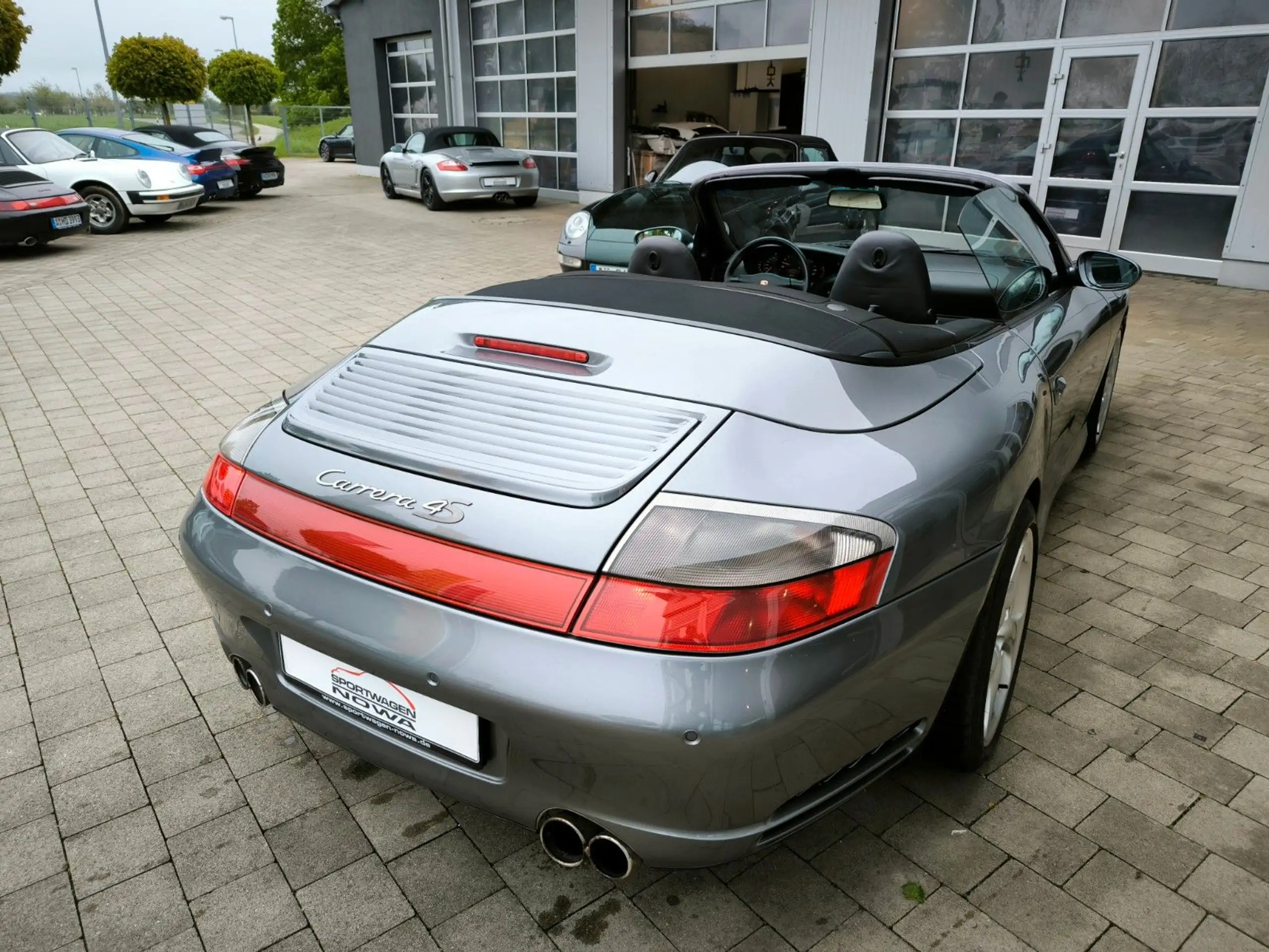 Porsche - 996