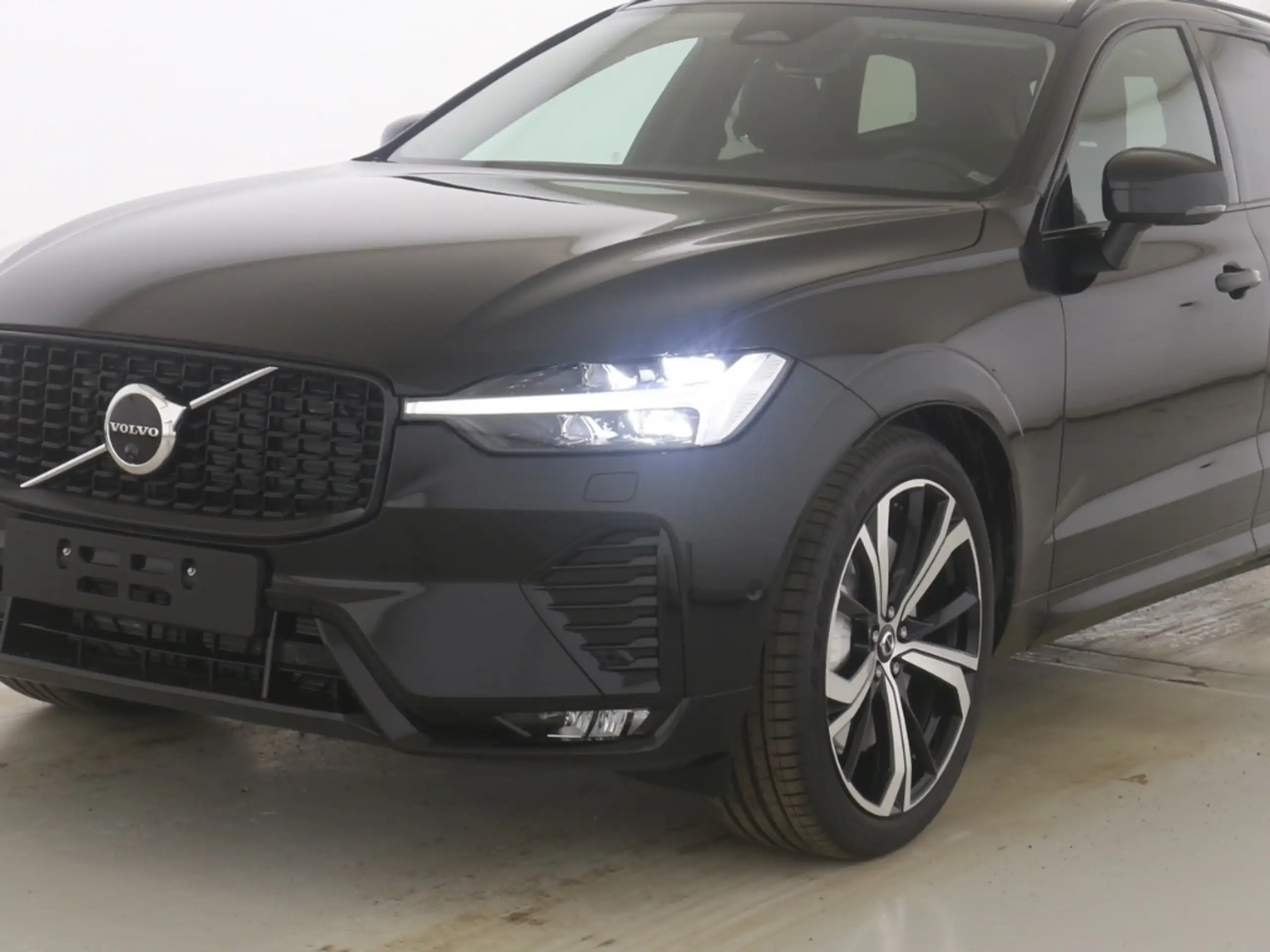 Volvo - XC60