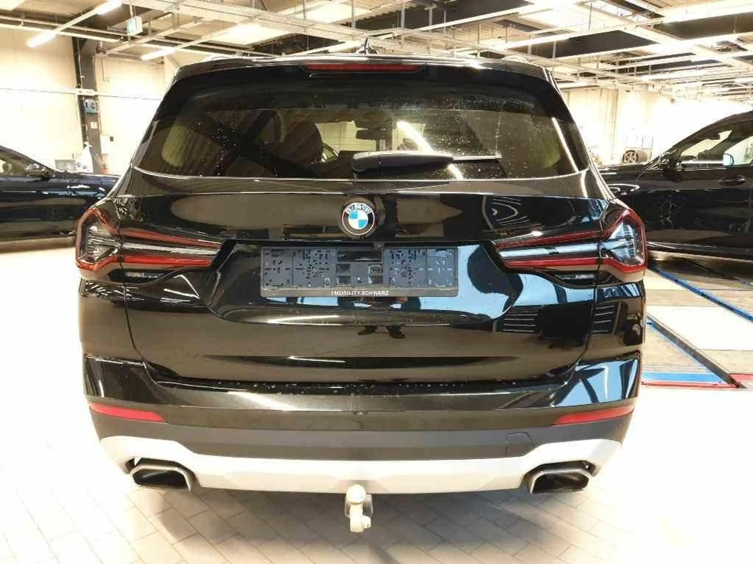 BMW - X3