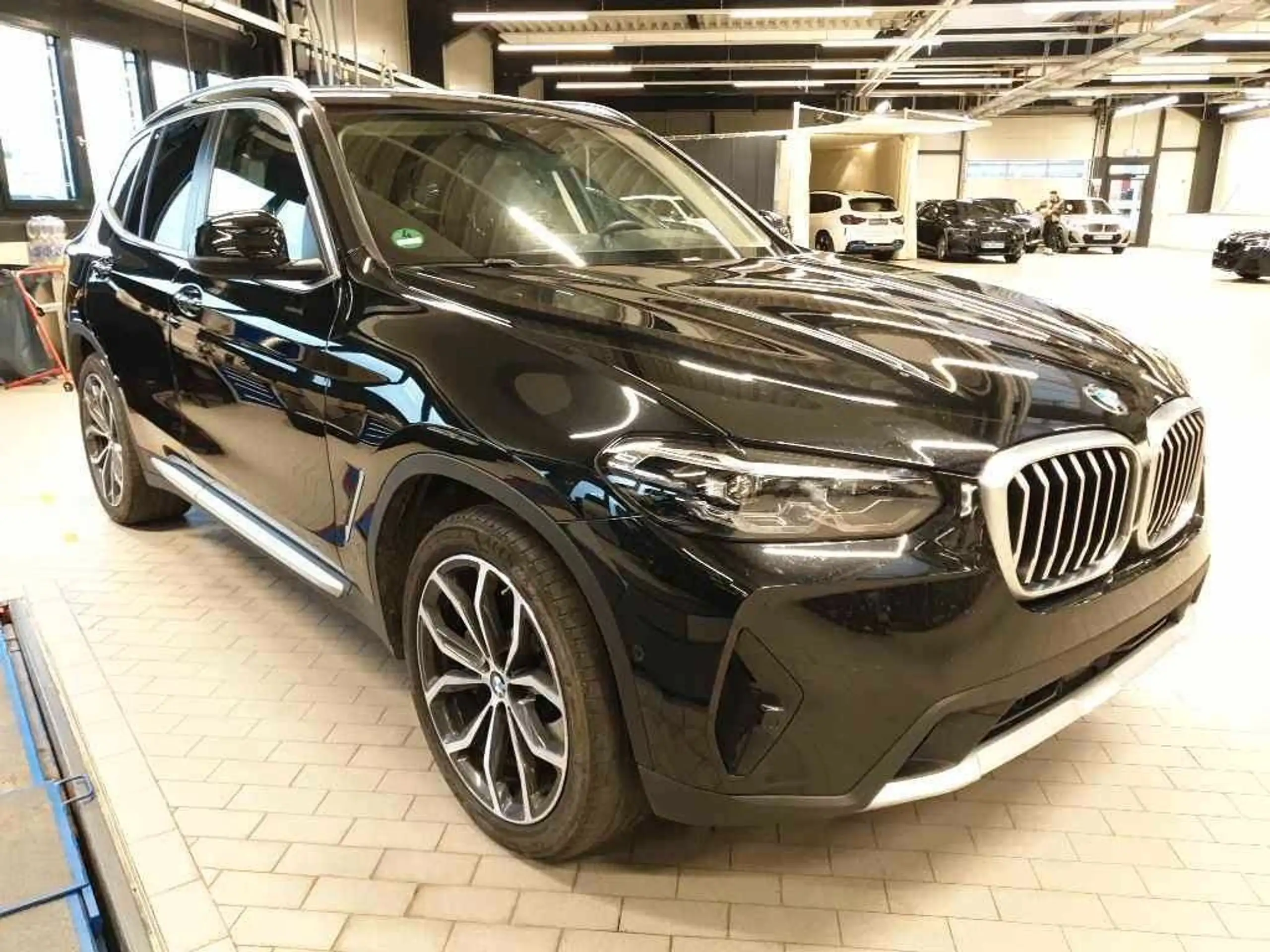 BMW - X3