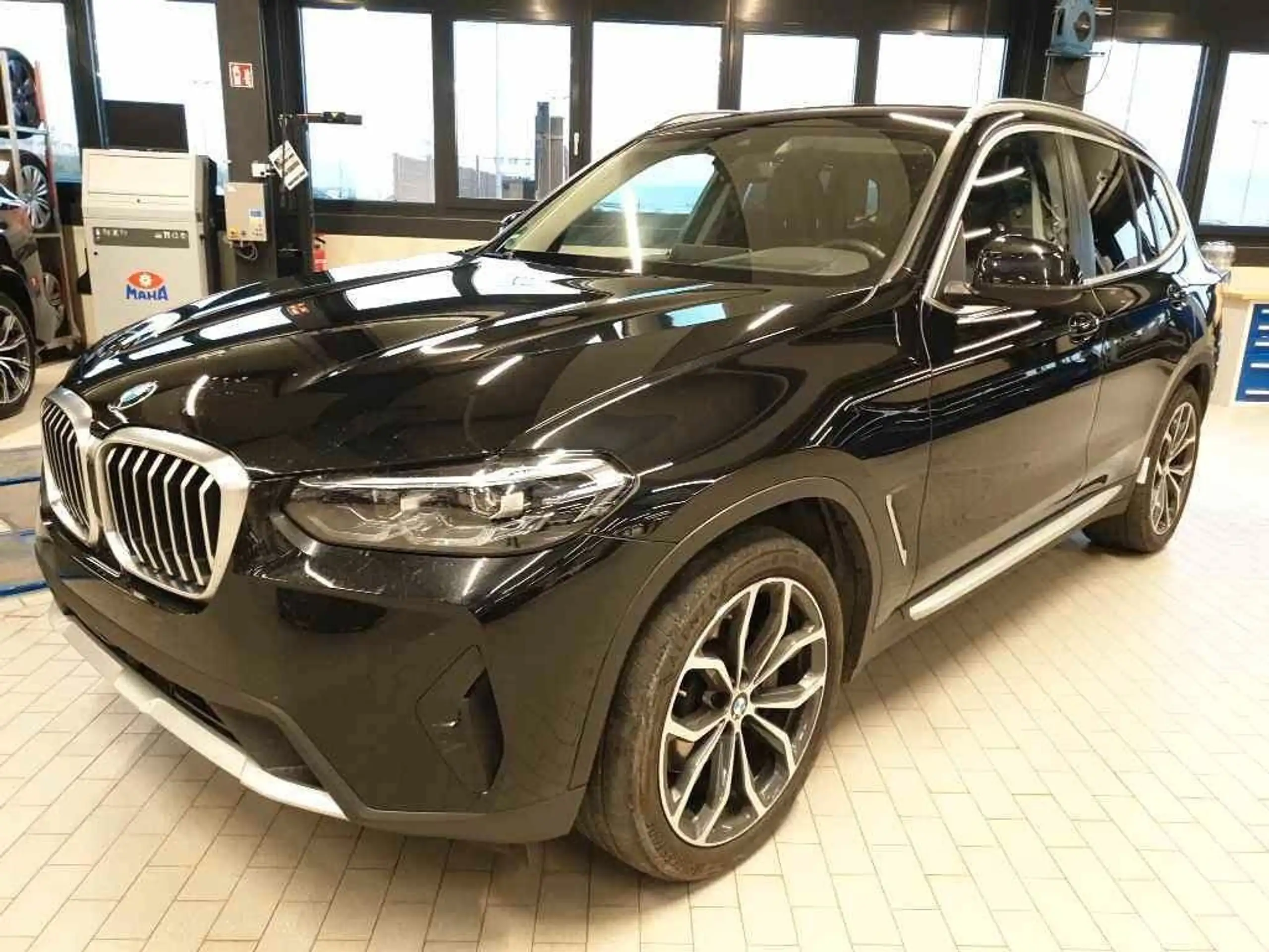 BMW - X3