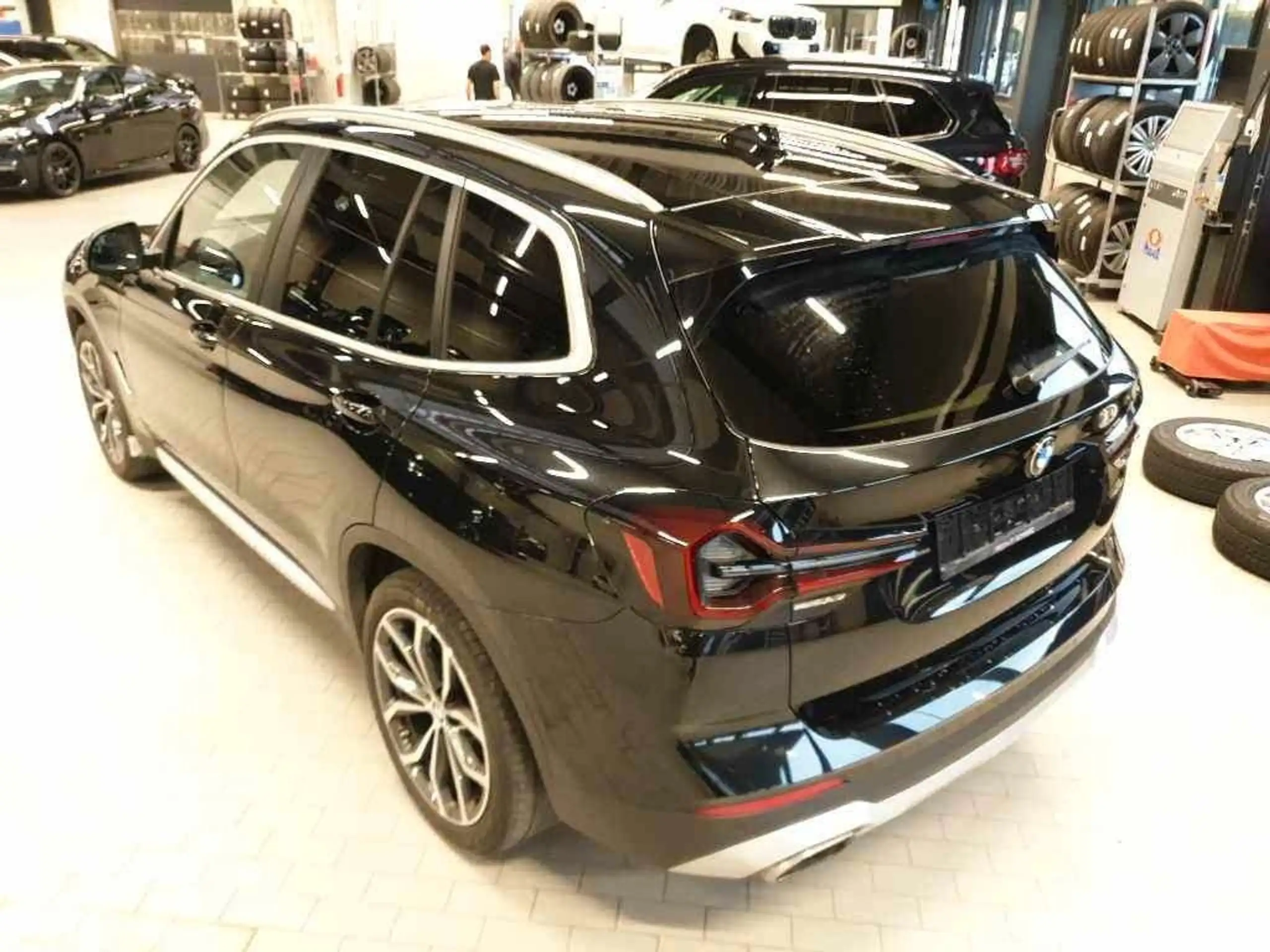 BMW - X3