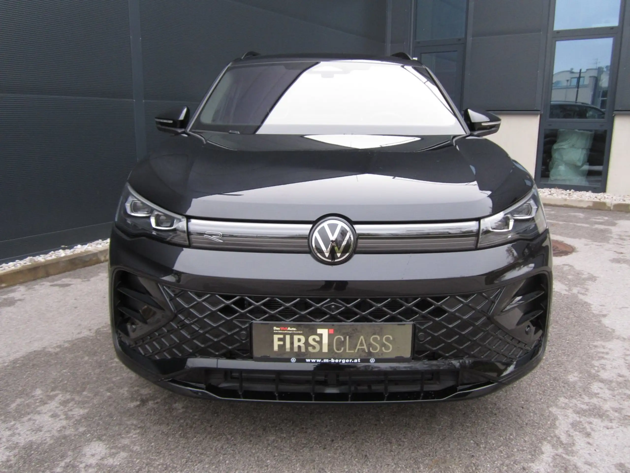 Volkswagen - Tiguan