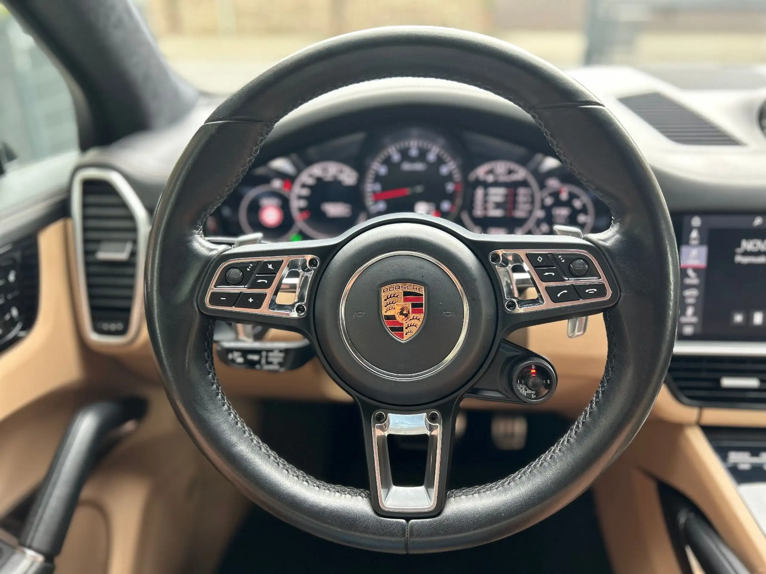 Porsche - Cayenne