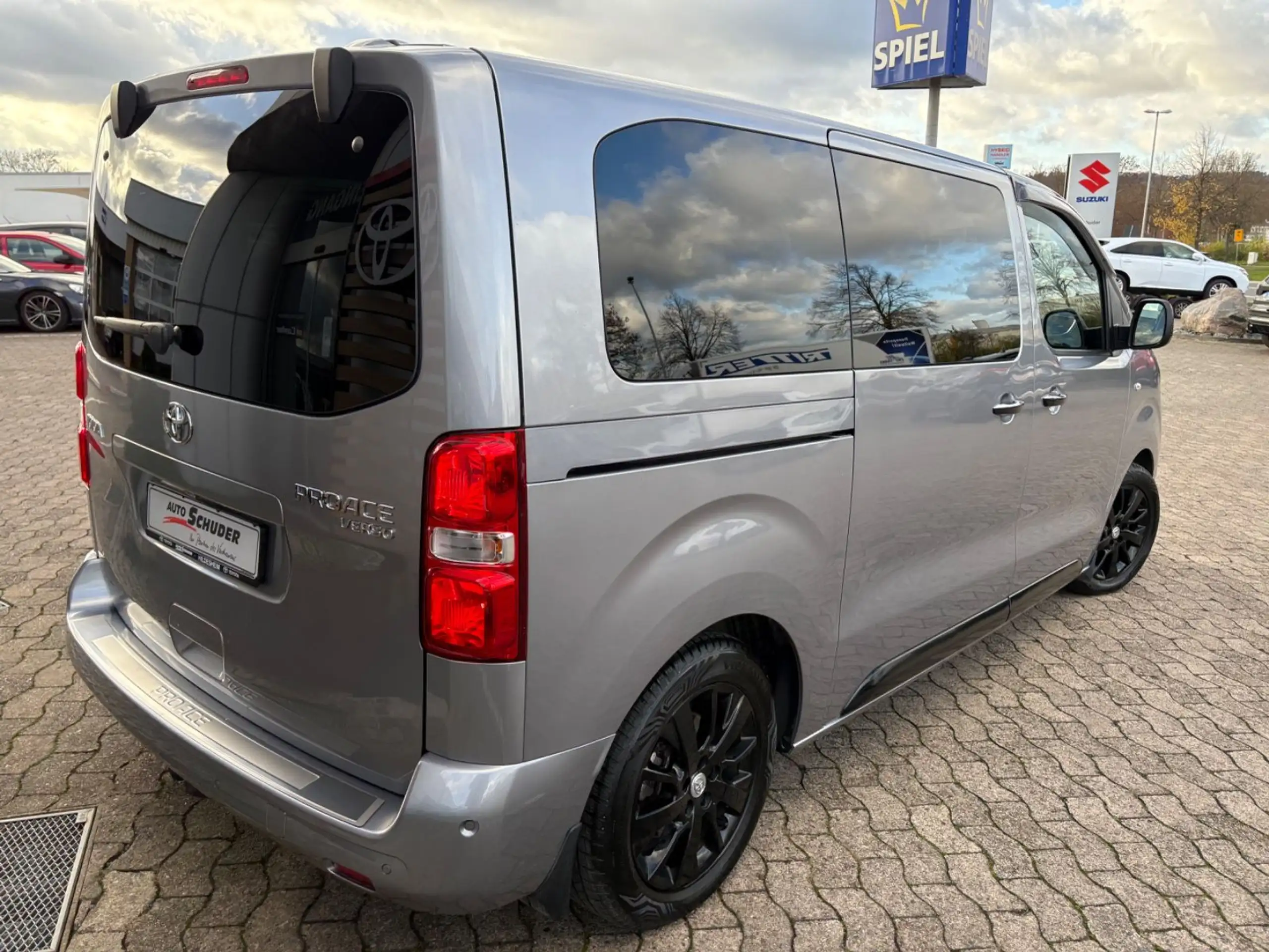 Toyota - Proace