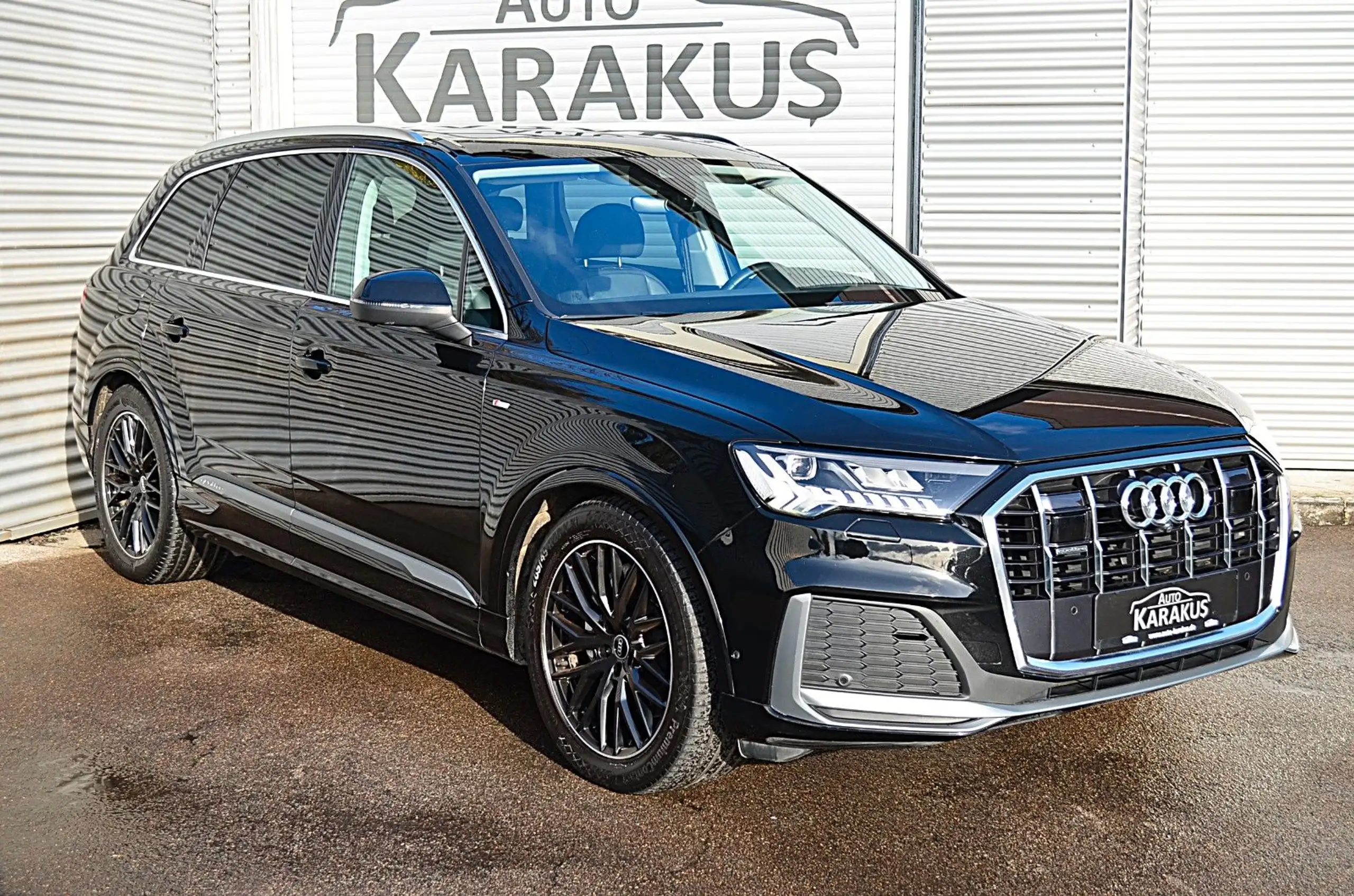 Audi - Q7