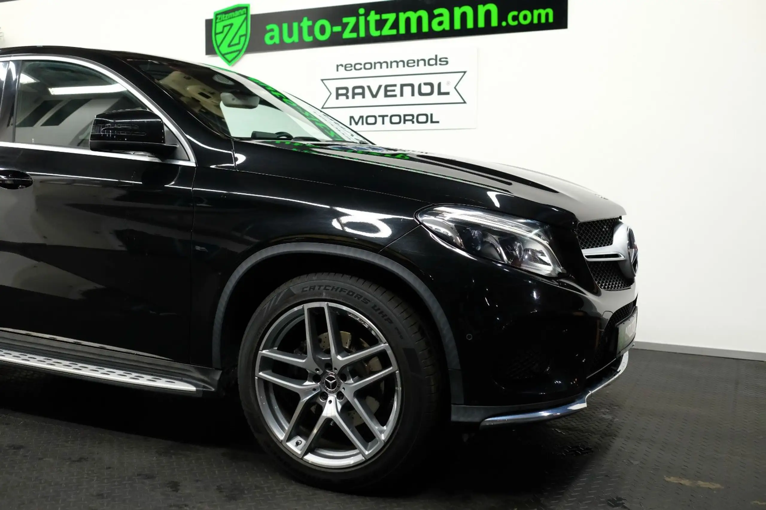 Mercedes-Benz - GLE 350