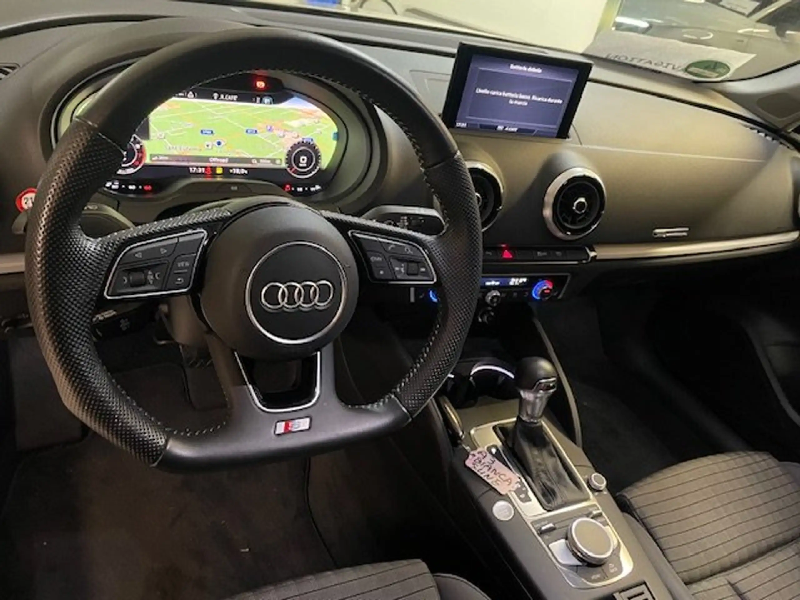 Audi - RS3