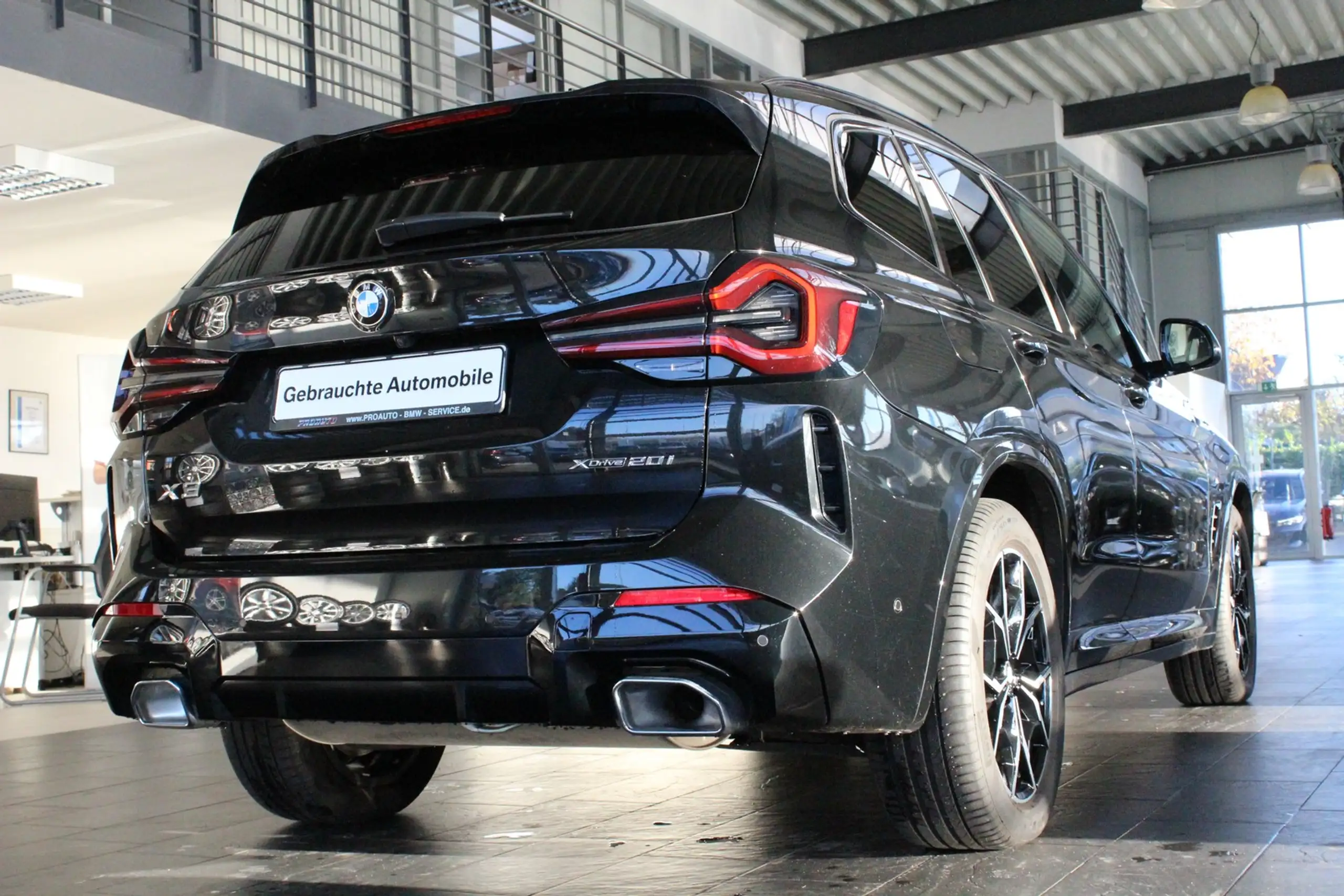 BMW - X3