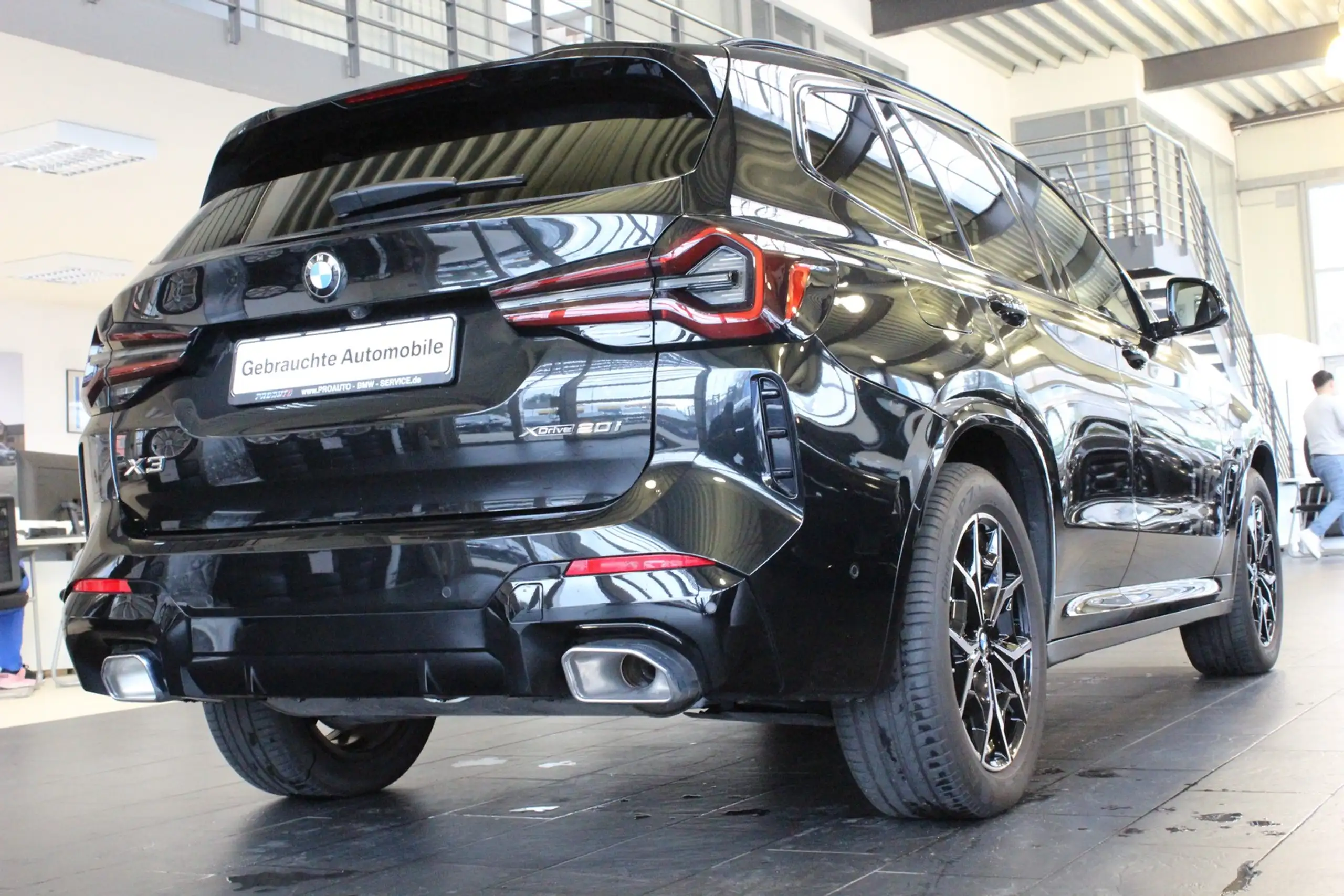 BMW - X3