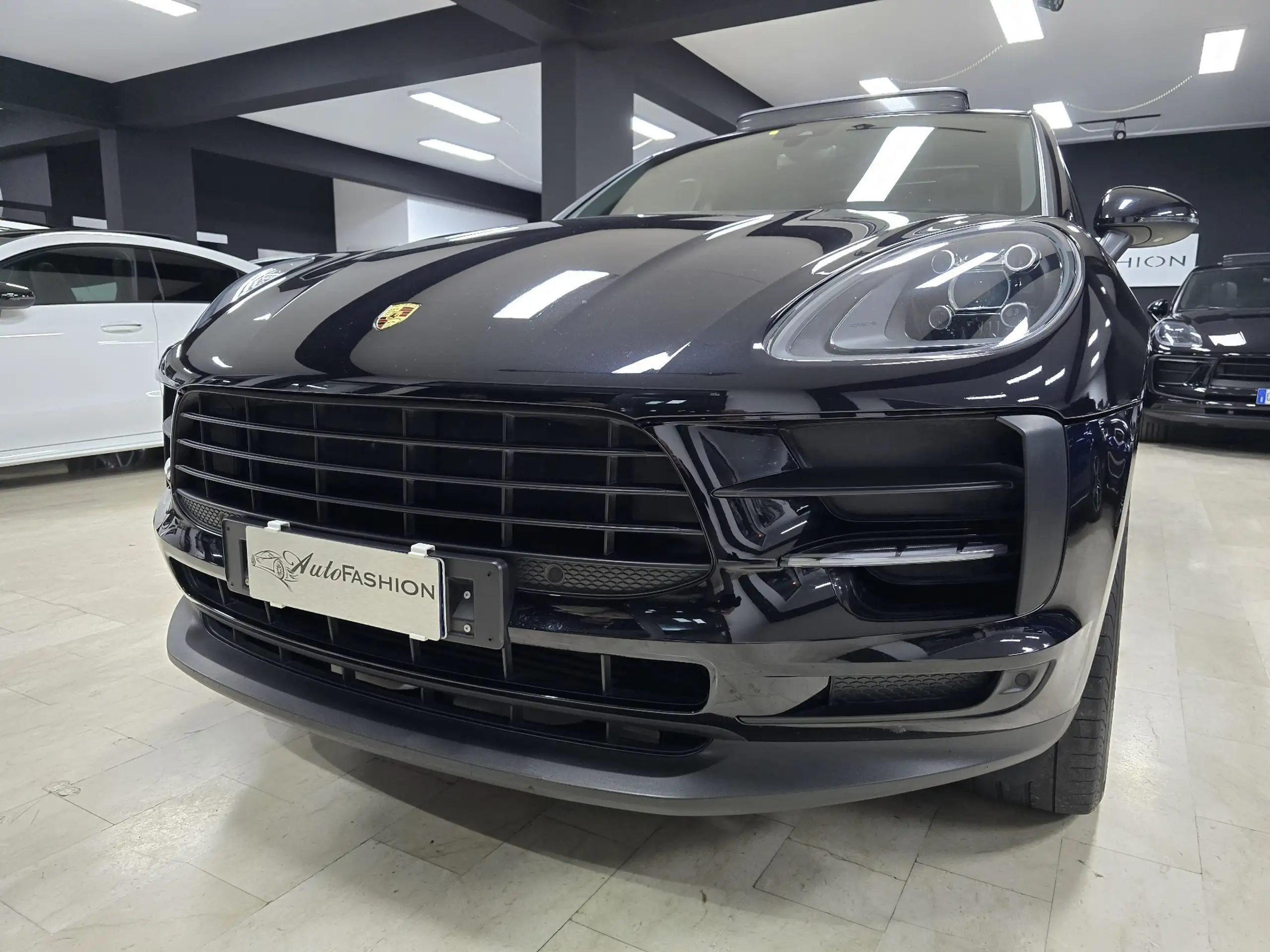 Porsche - Macan