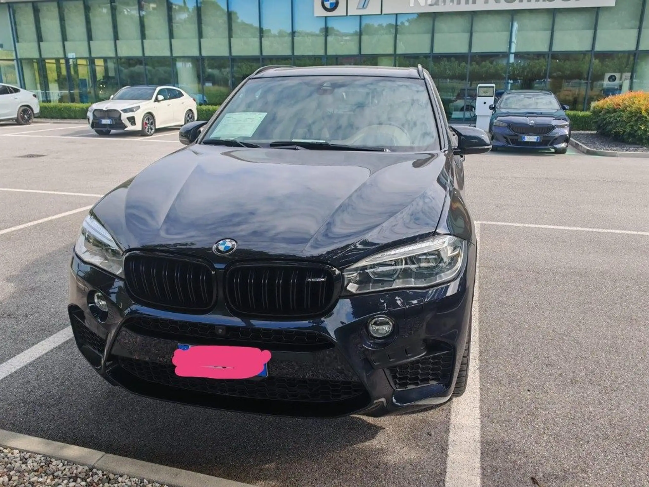 BMW - X5 M