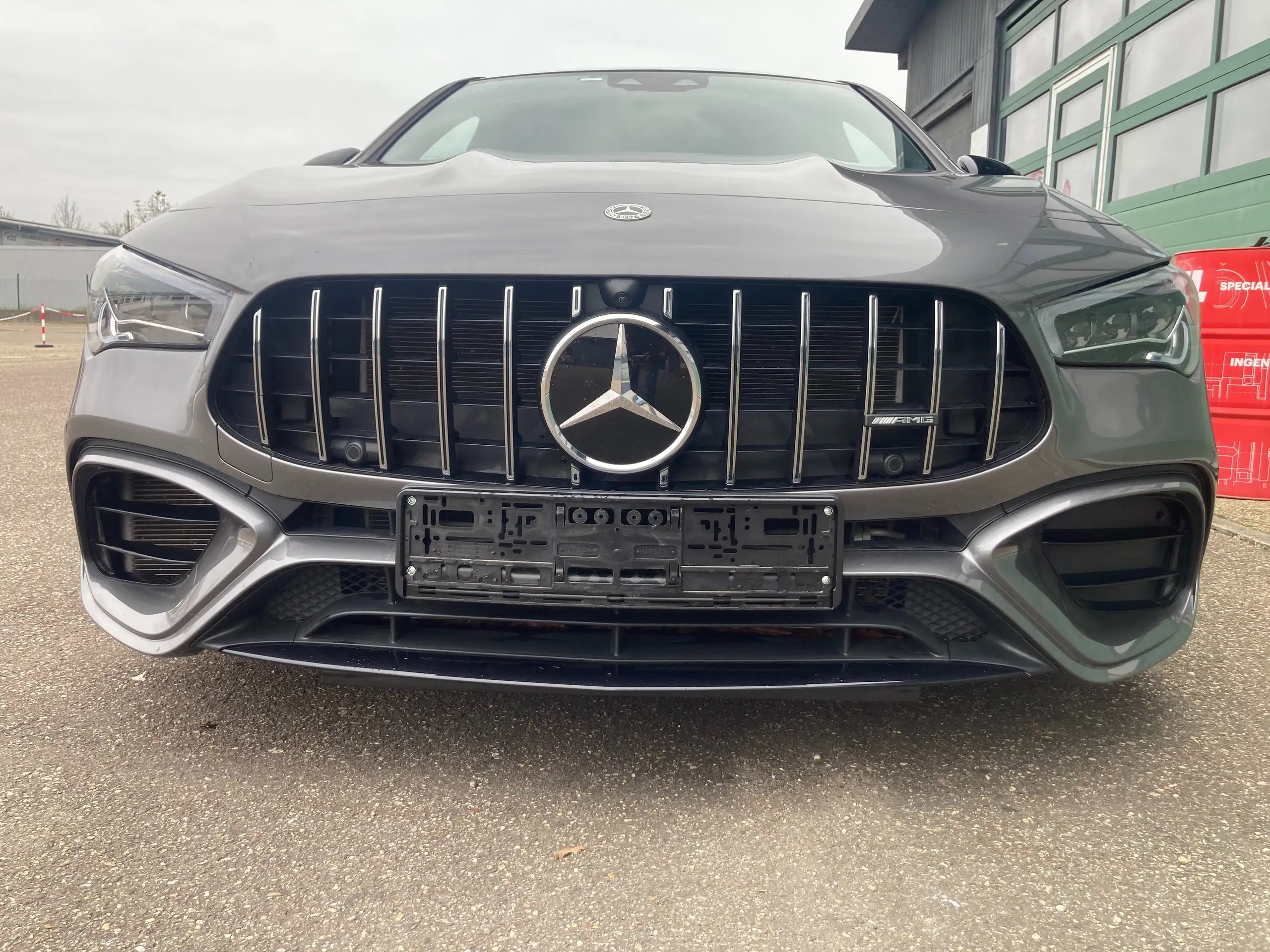 Mercedes-Benz - CLA 45 AMG