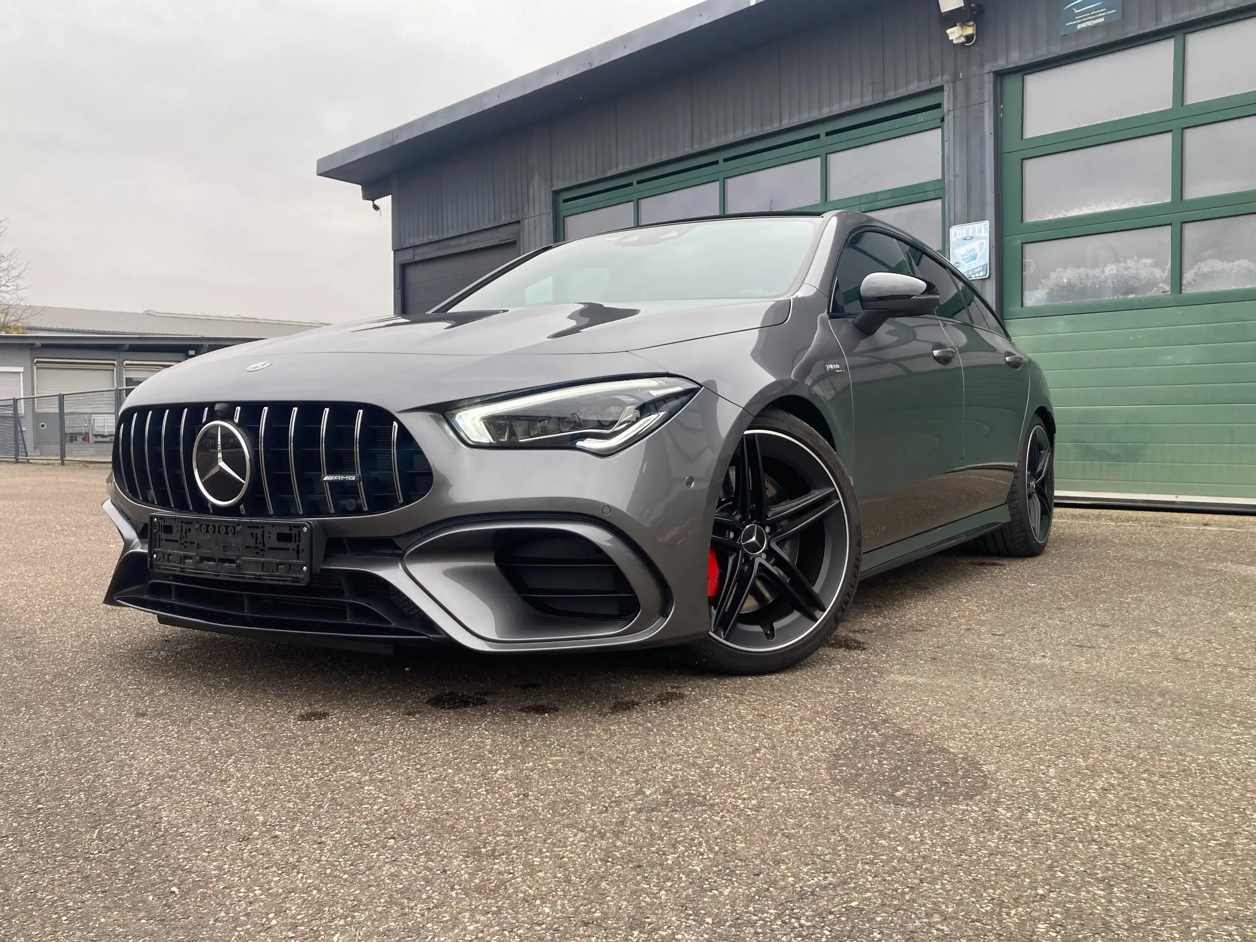 Mercedes-Benz CLA 45 AMG 2022