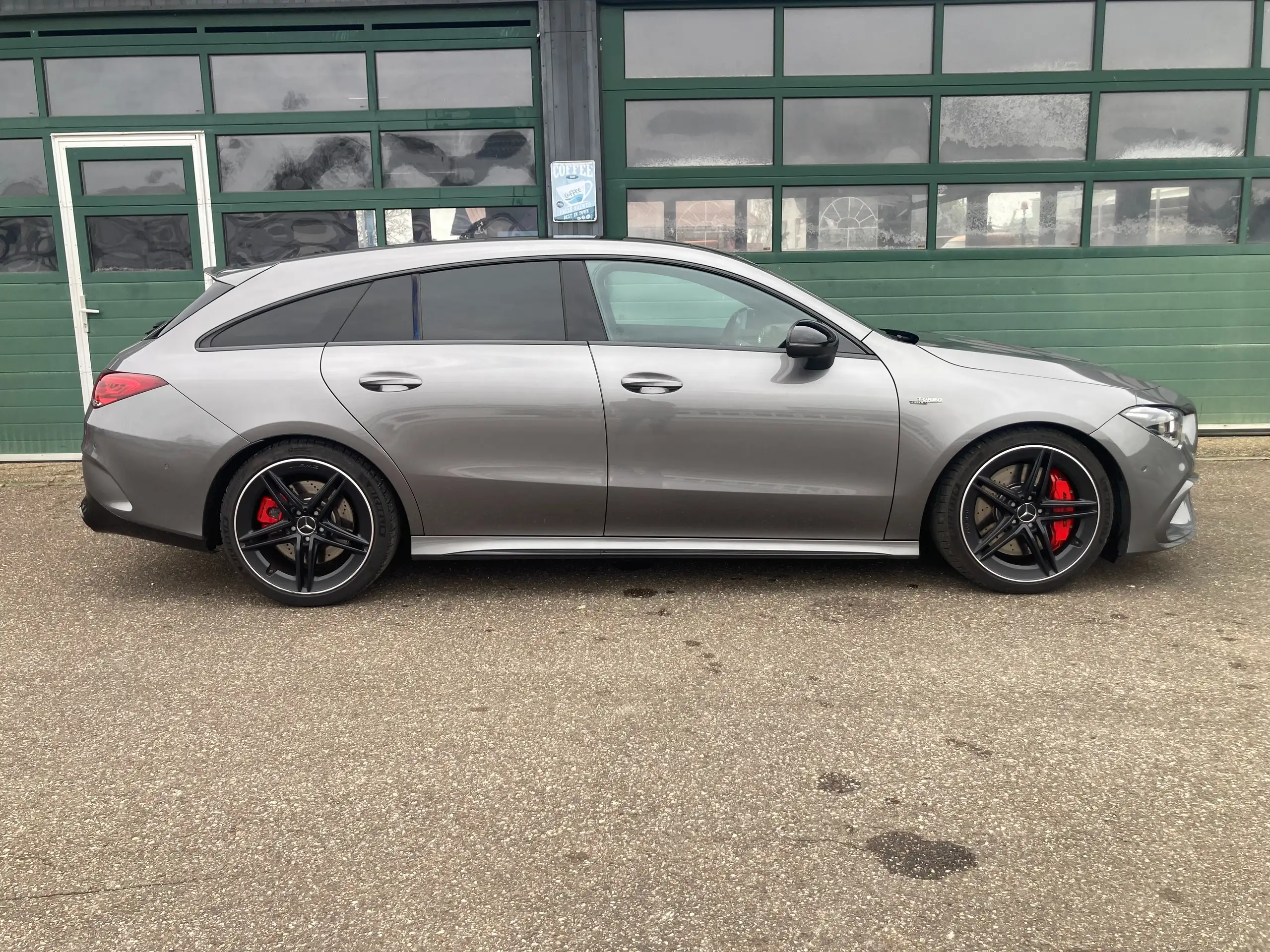 Mercedes-Benz - CLA 45 AMG