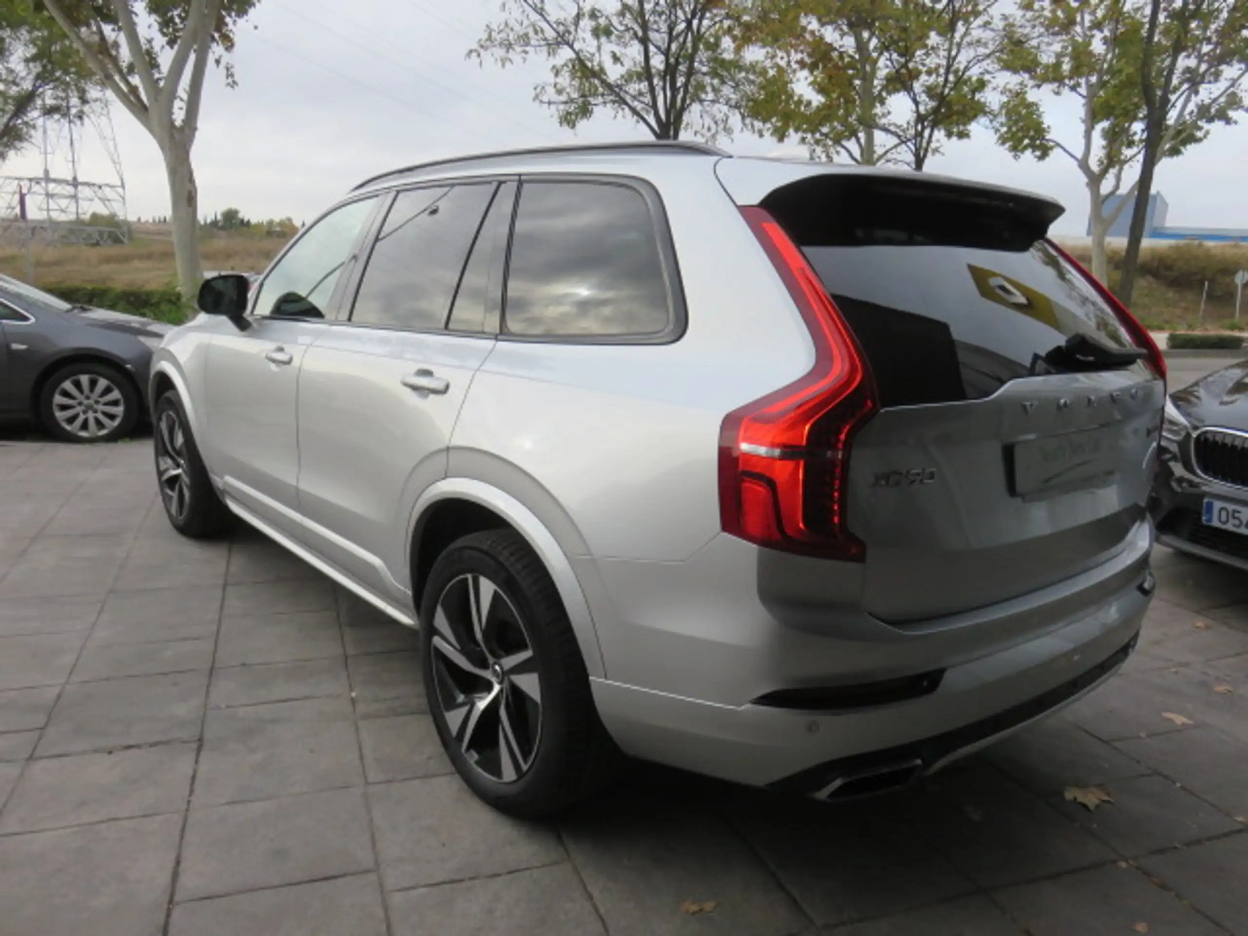 Volvo - XC90