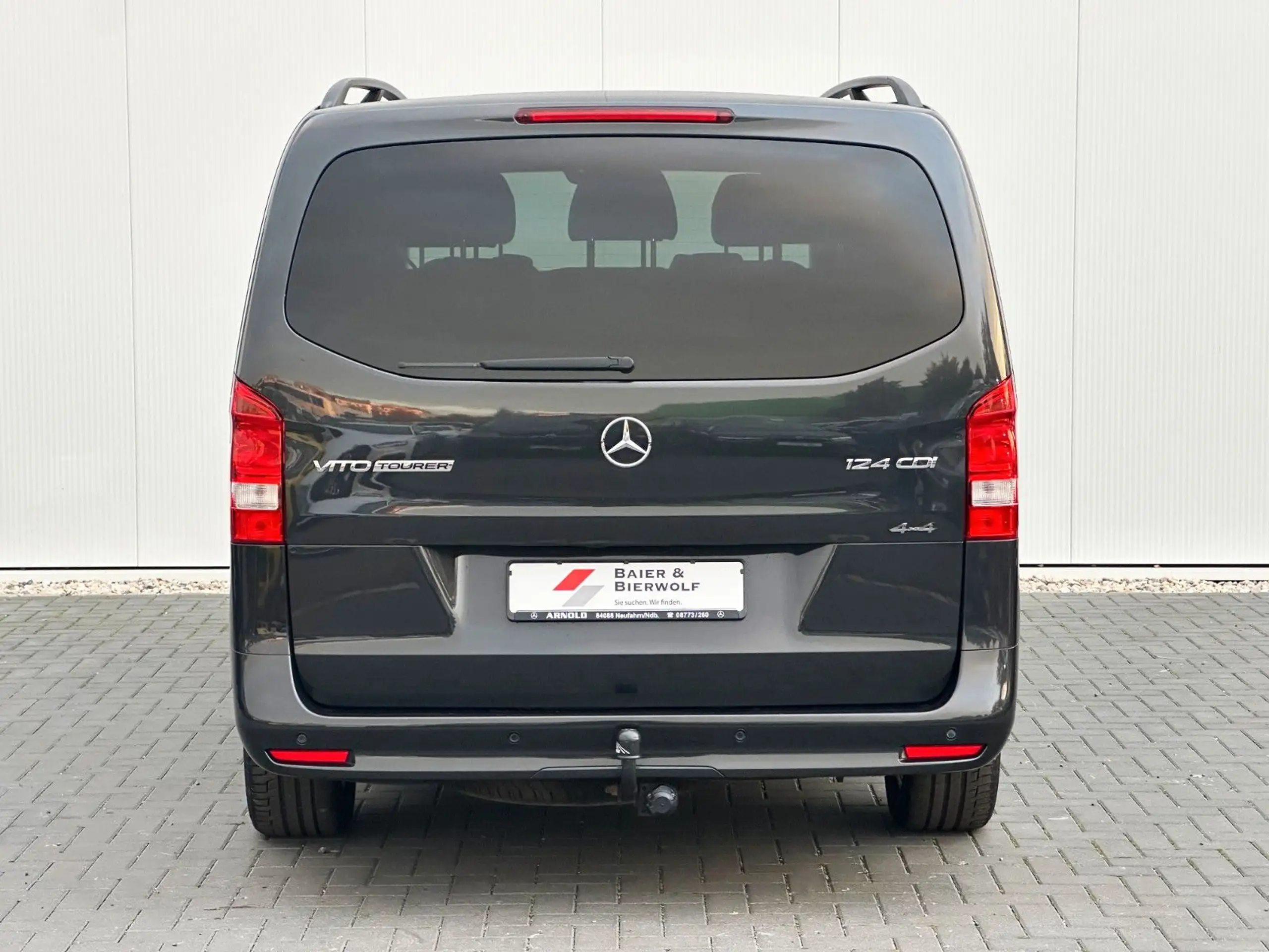 Mercedes-Benz - Vito