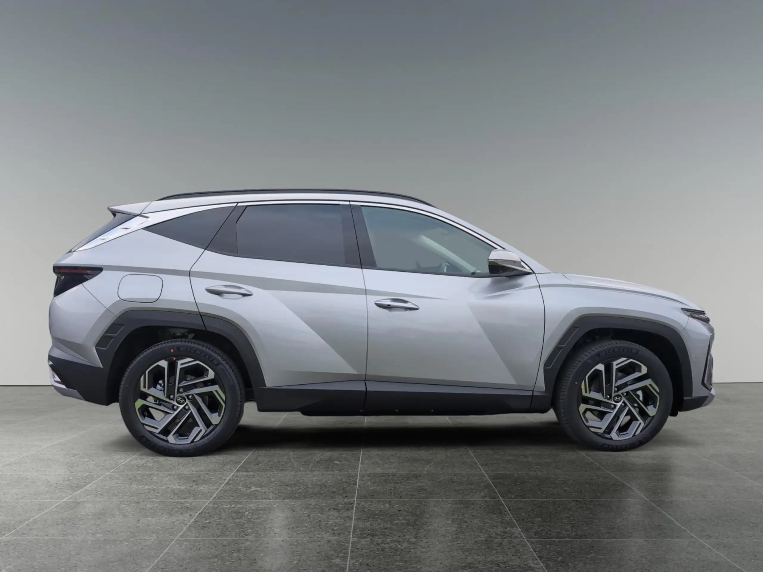 Hyundai - TUCSON