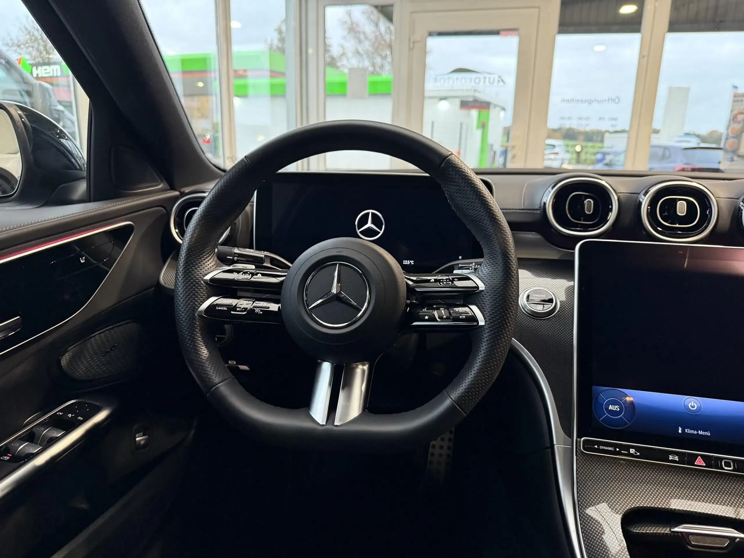 Mercedes-Benz - C 220