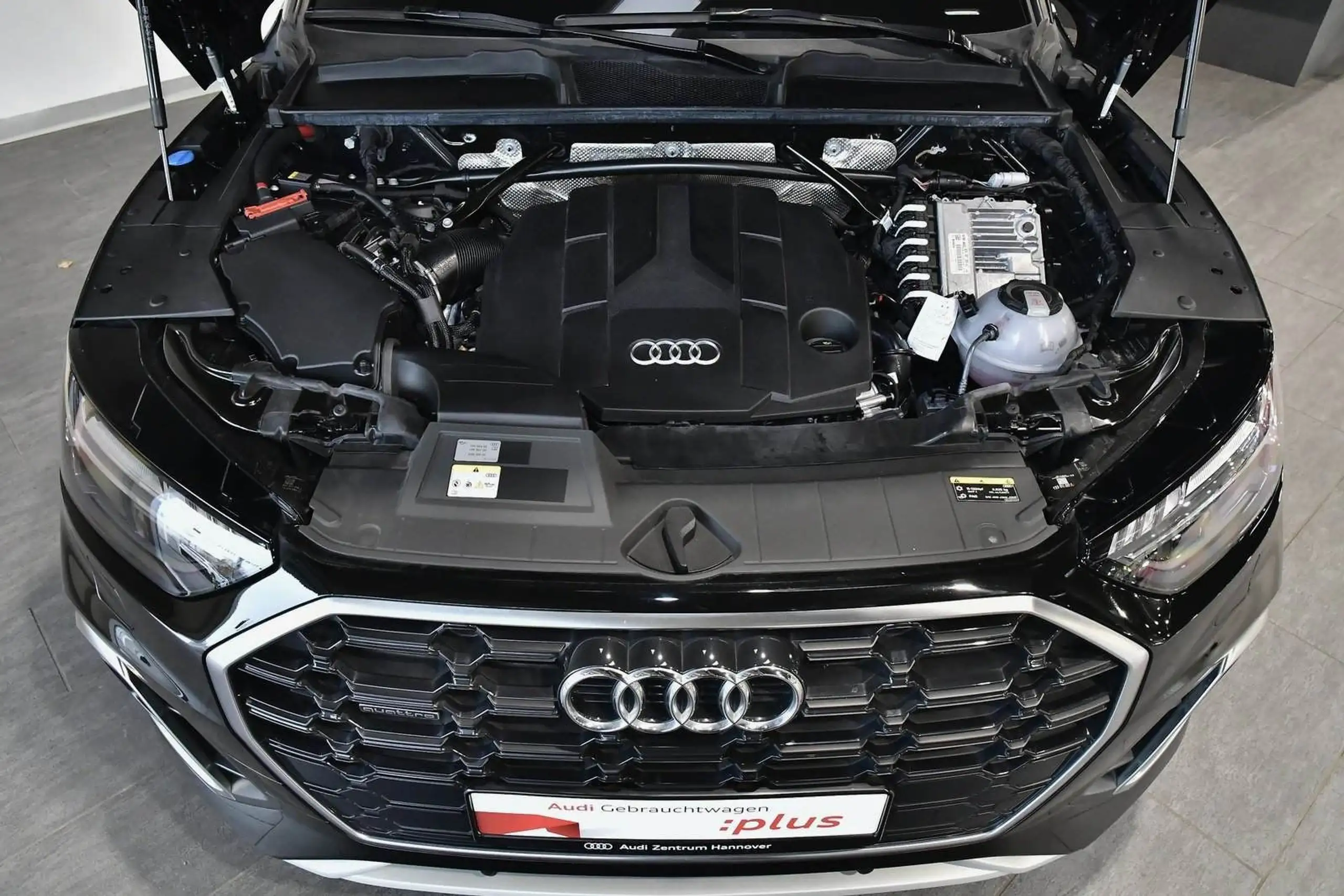 Audi - Q5