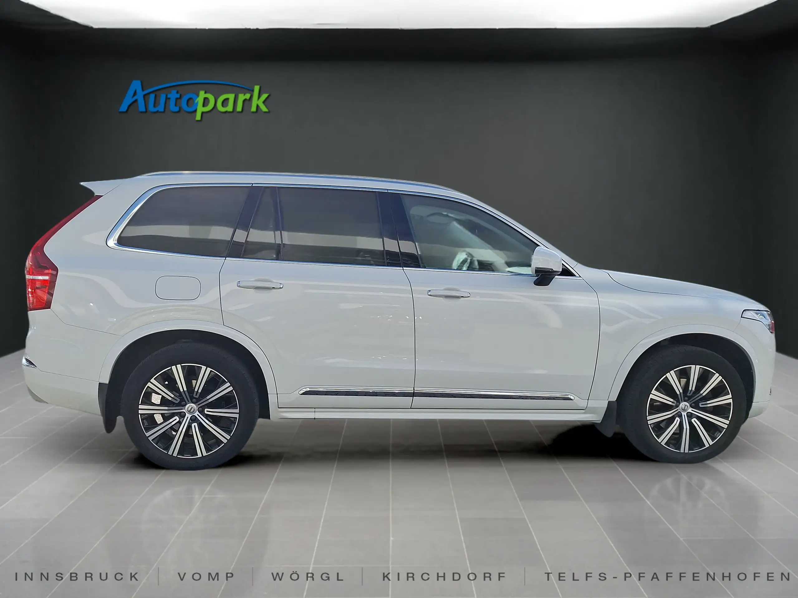 Volvo - XC90