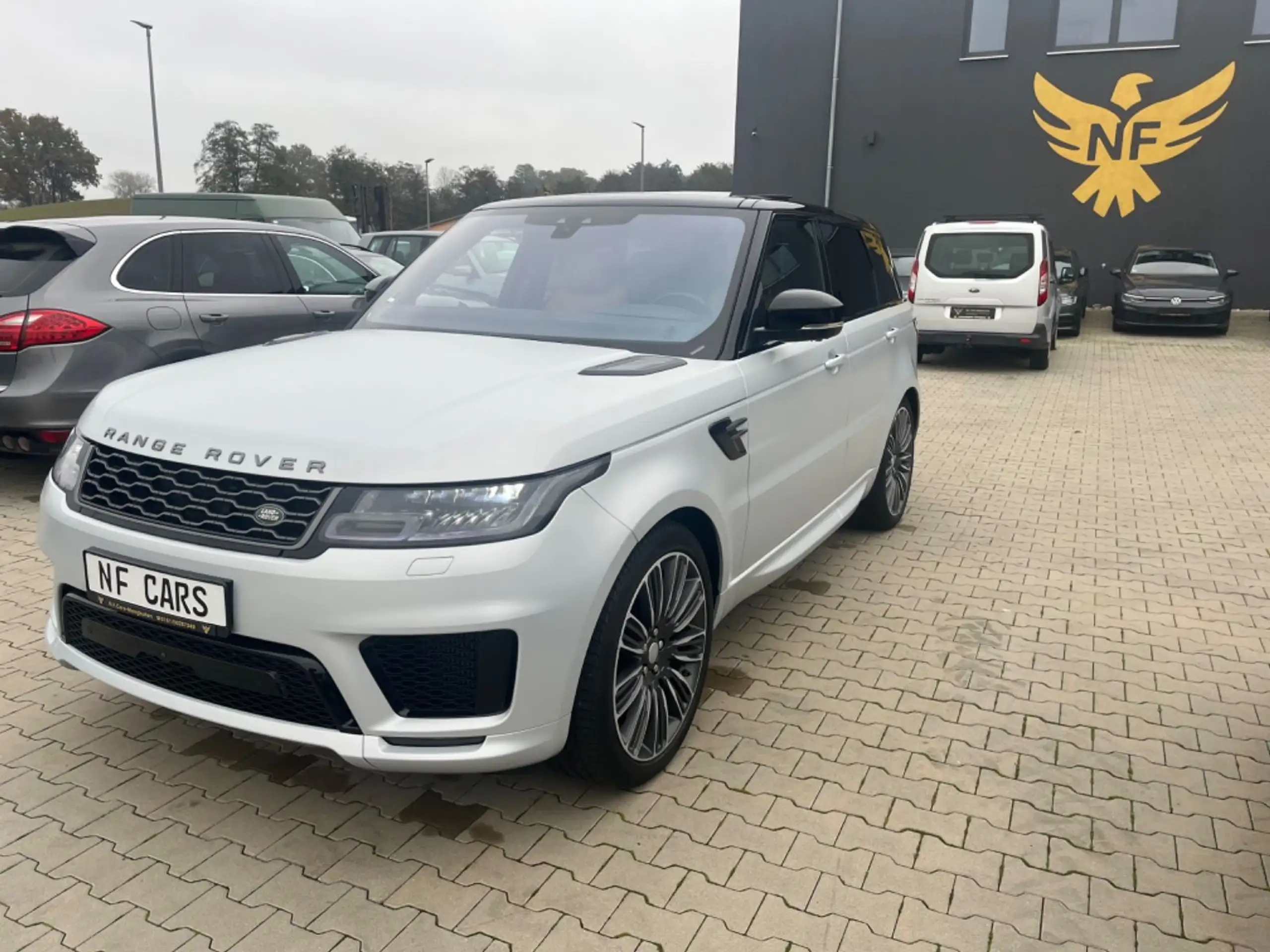 Land Rover - Range Rover Sport