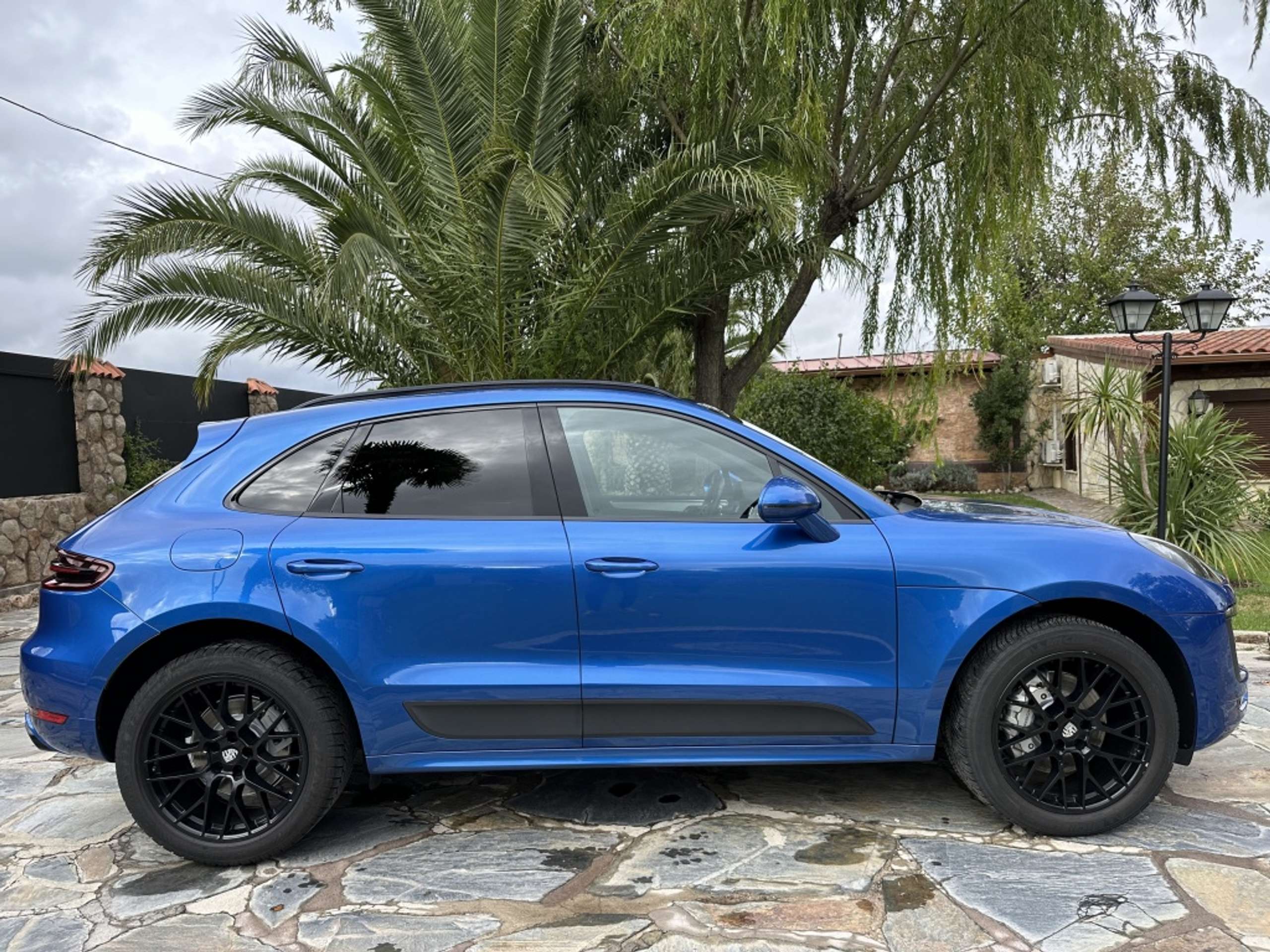 Porsche - Macan