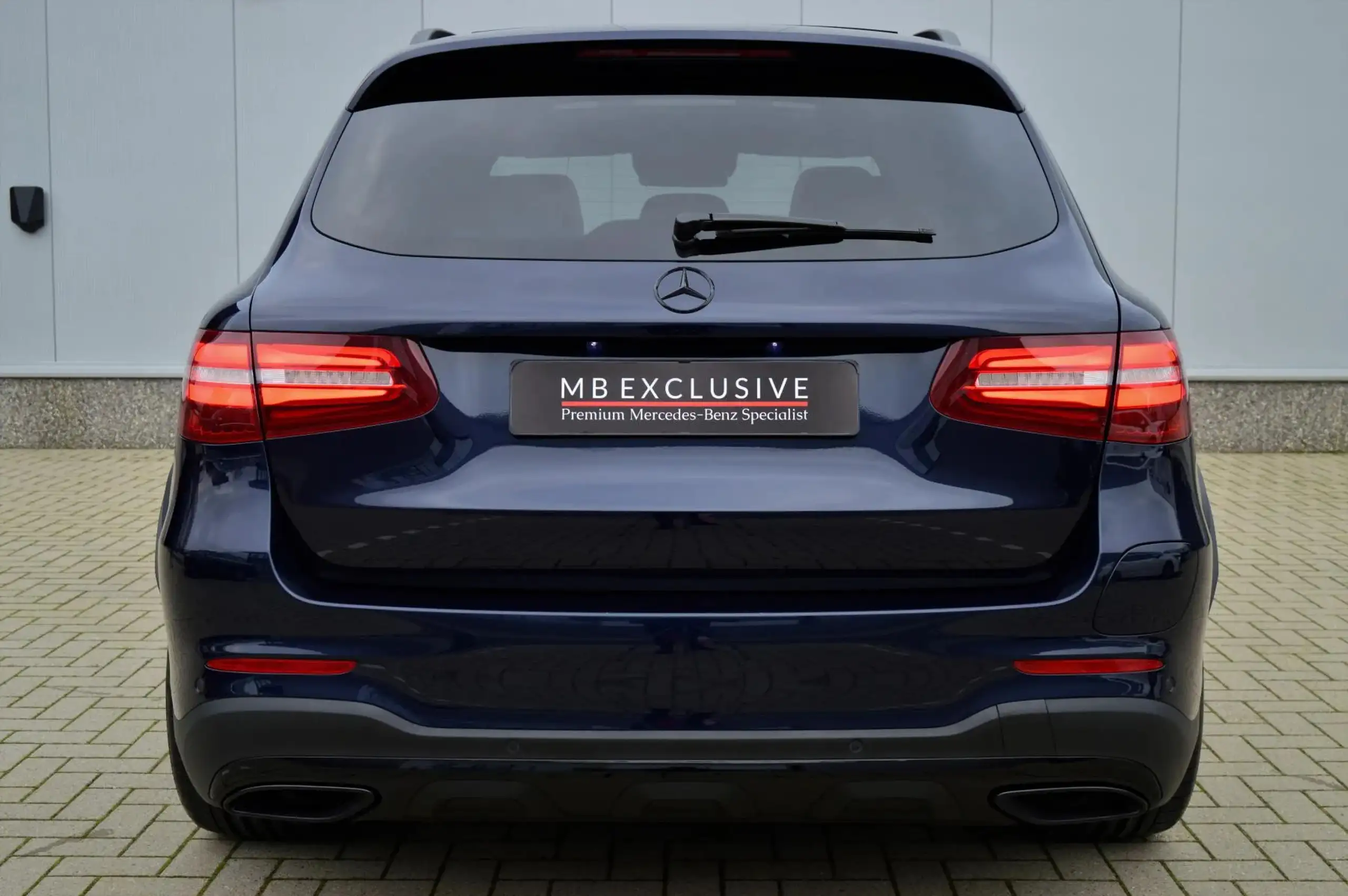 Mercedes-Benz - GLC 350