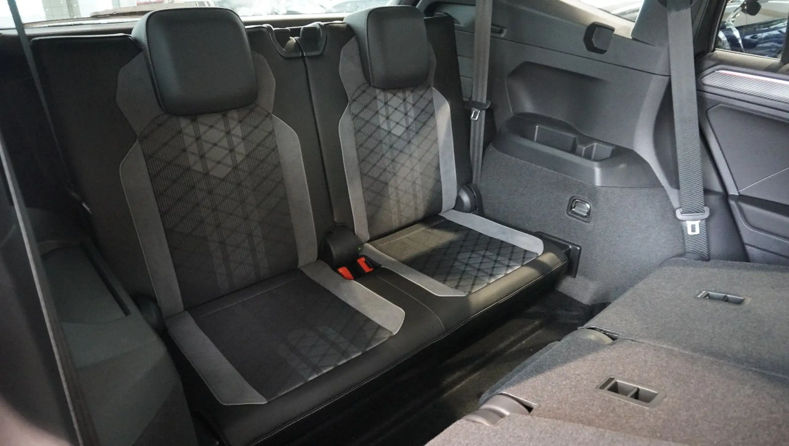 Volkswagen - Tiguan Allspace