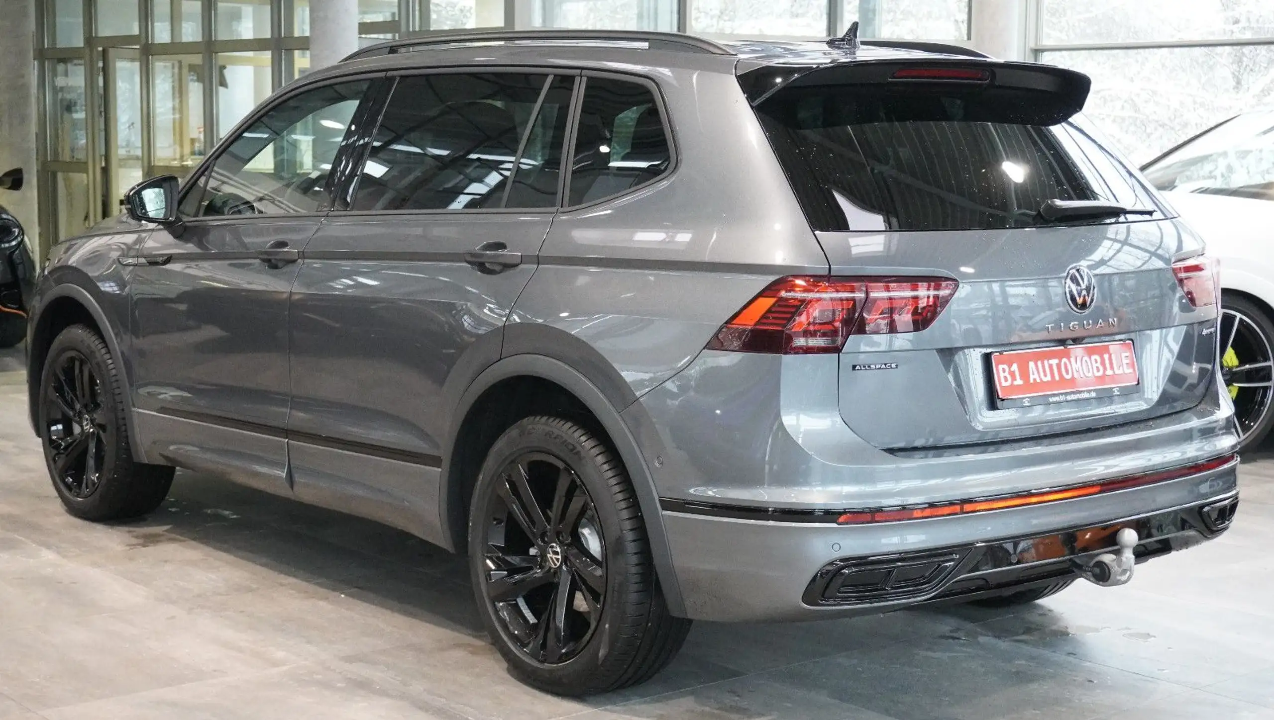 Volkswagen - Tiguan Allspace