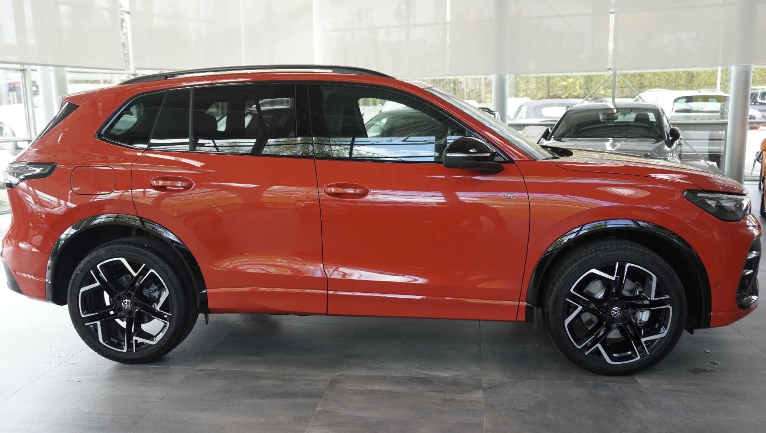 Volkswagen - Tiguan