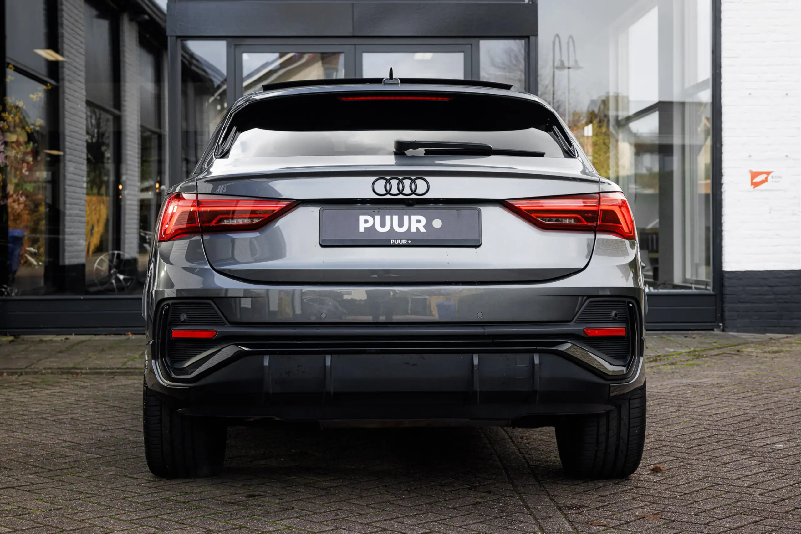 Audi - Q3