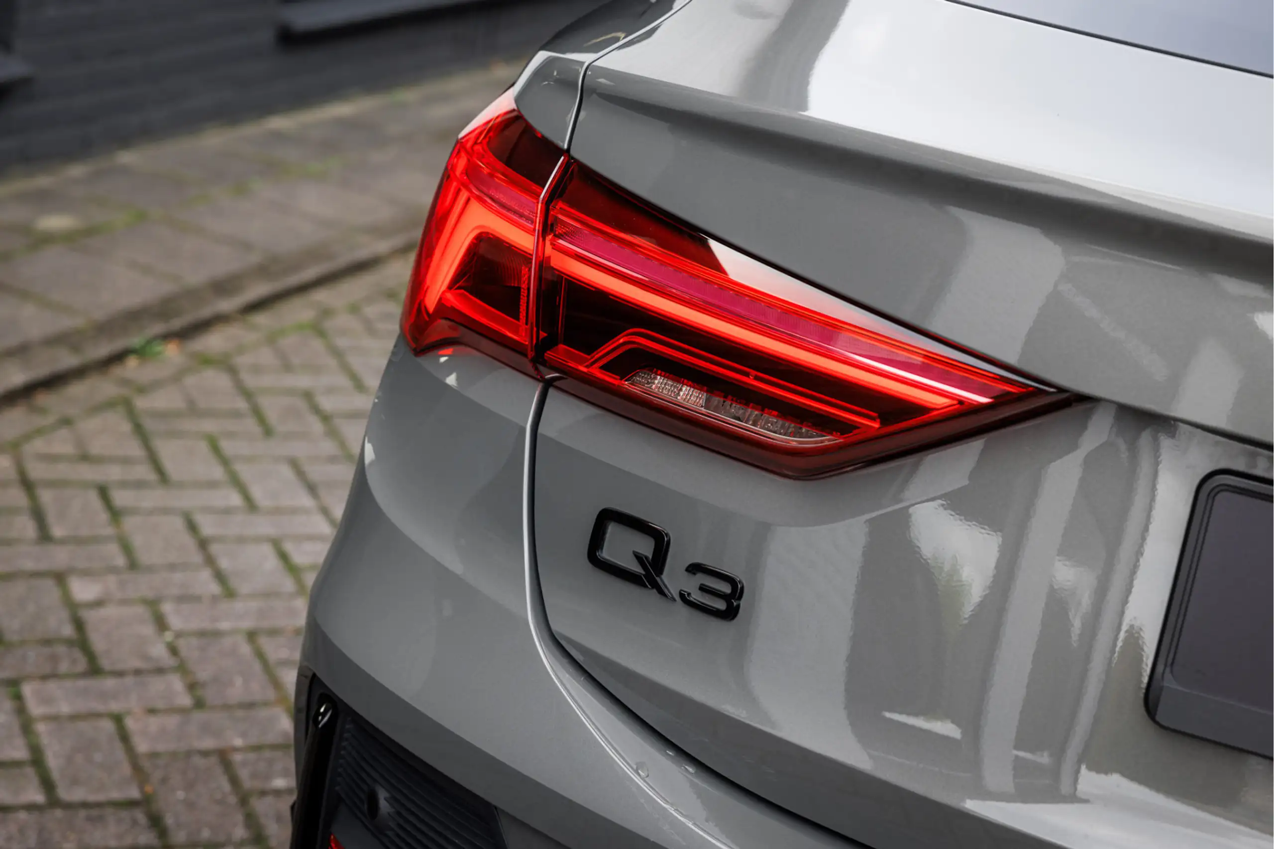 Audi - Q3