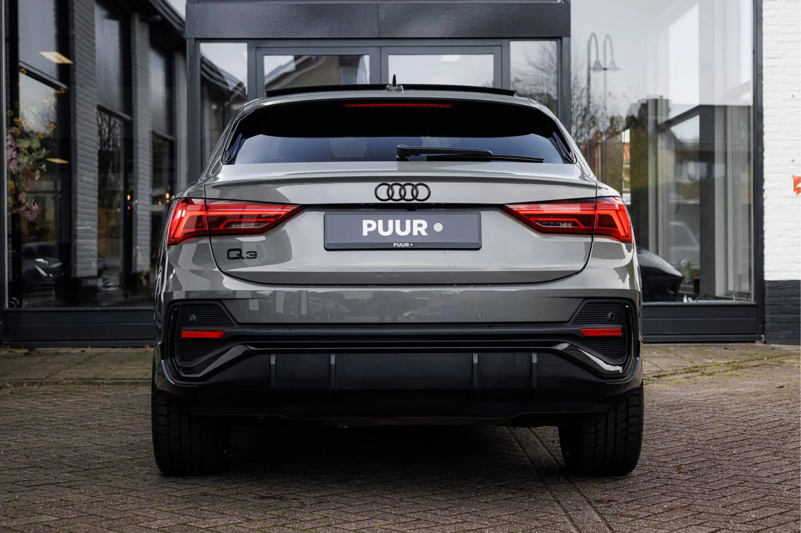 Audi - Q3